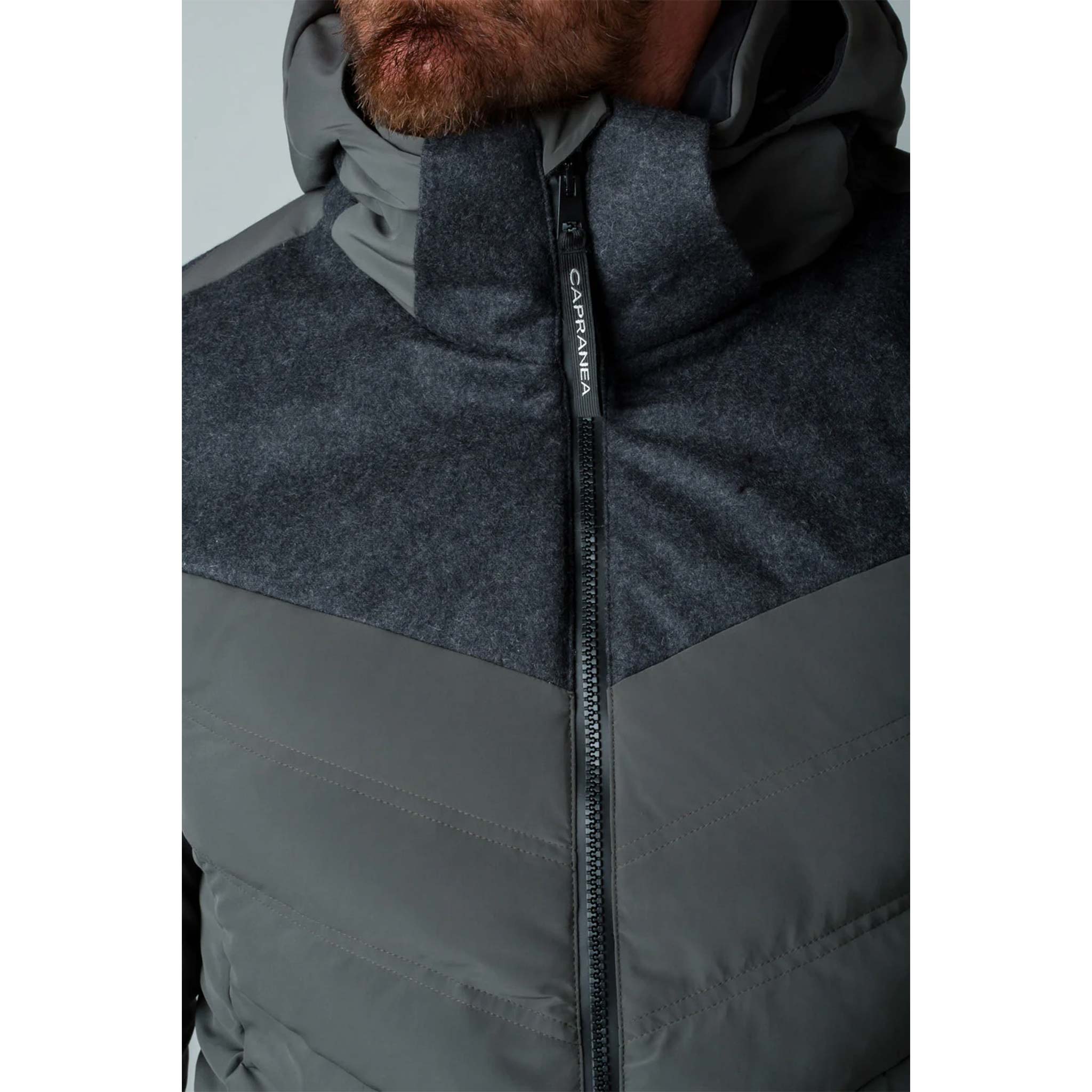 Eiger Ski Jacket in Ink Black Green