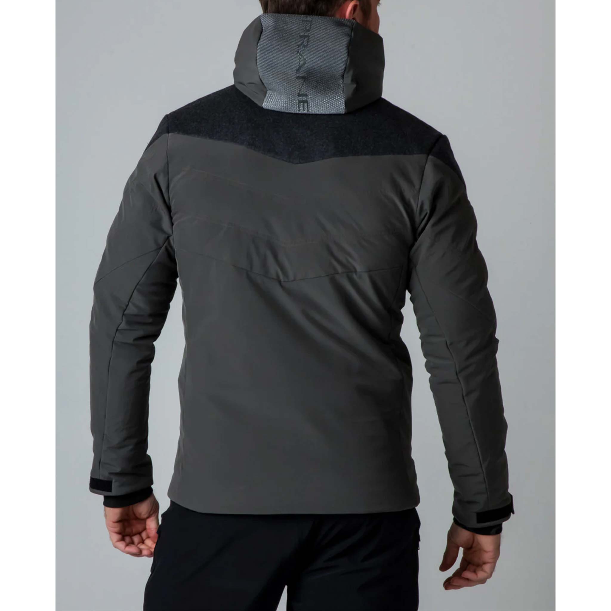 Eiger Ski Jacket in Ink Black Green
