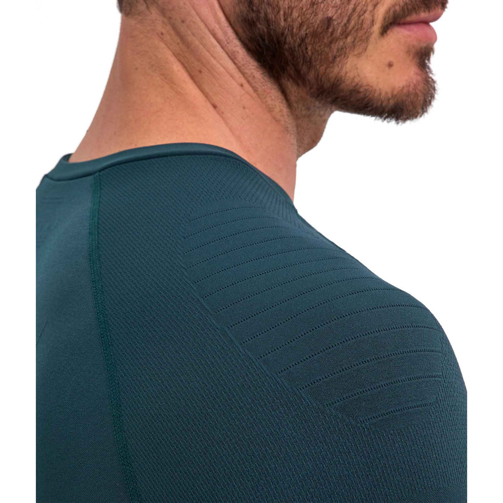 Baselayer Crewe in Holly