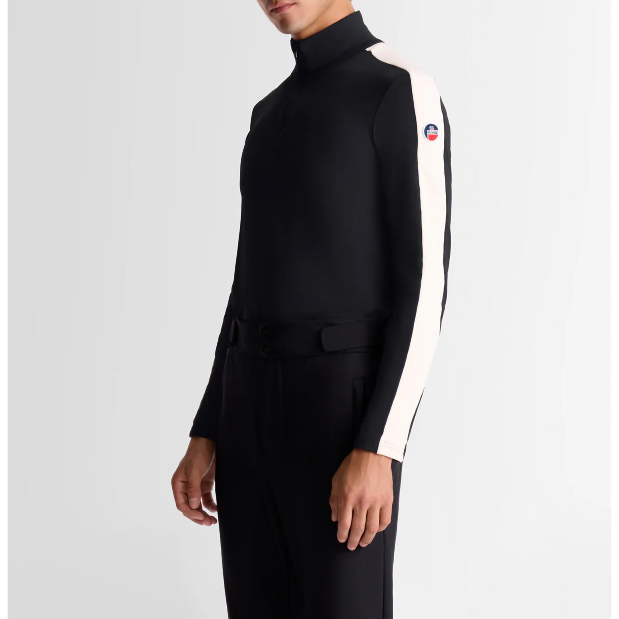 Alpille IV Midlayer in Black
