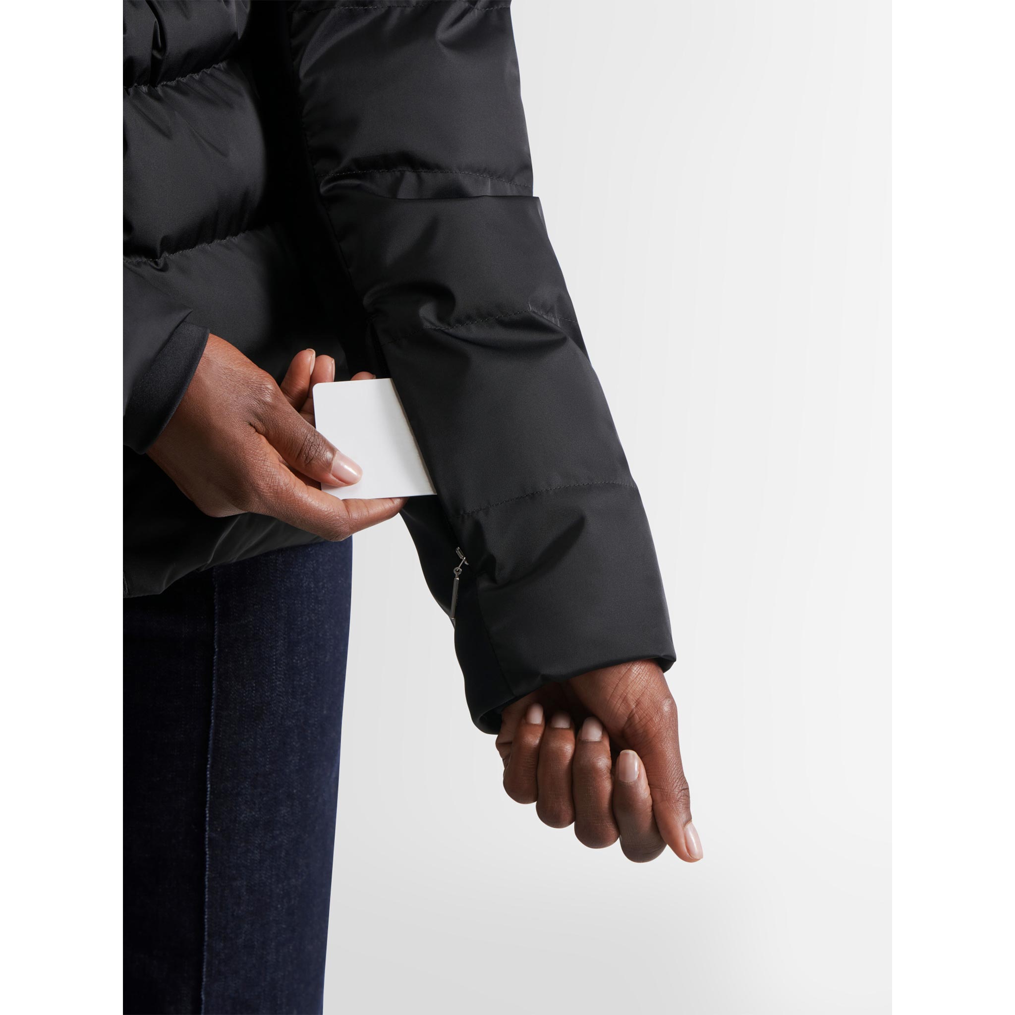 Laila Ski Jacket in Black