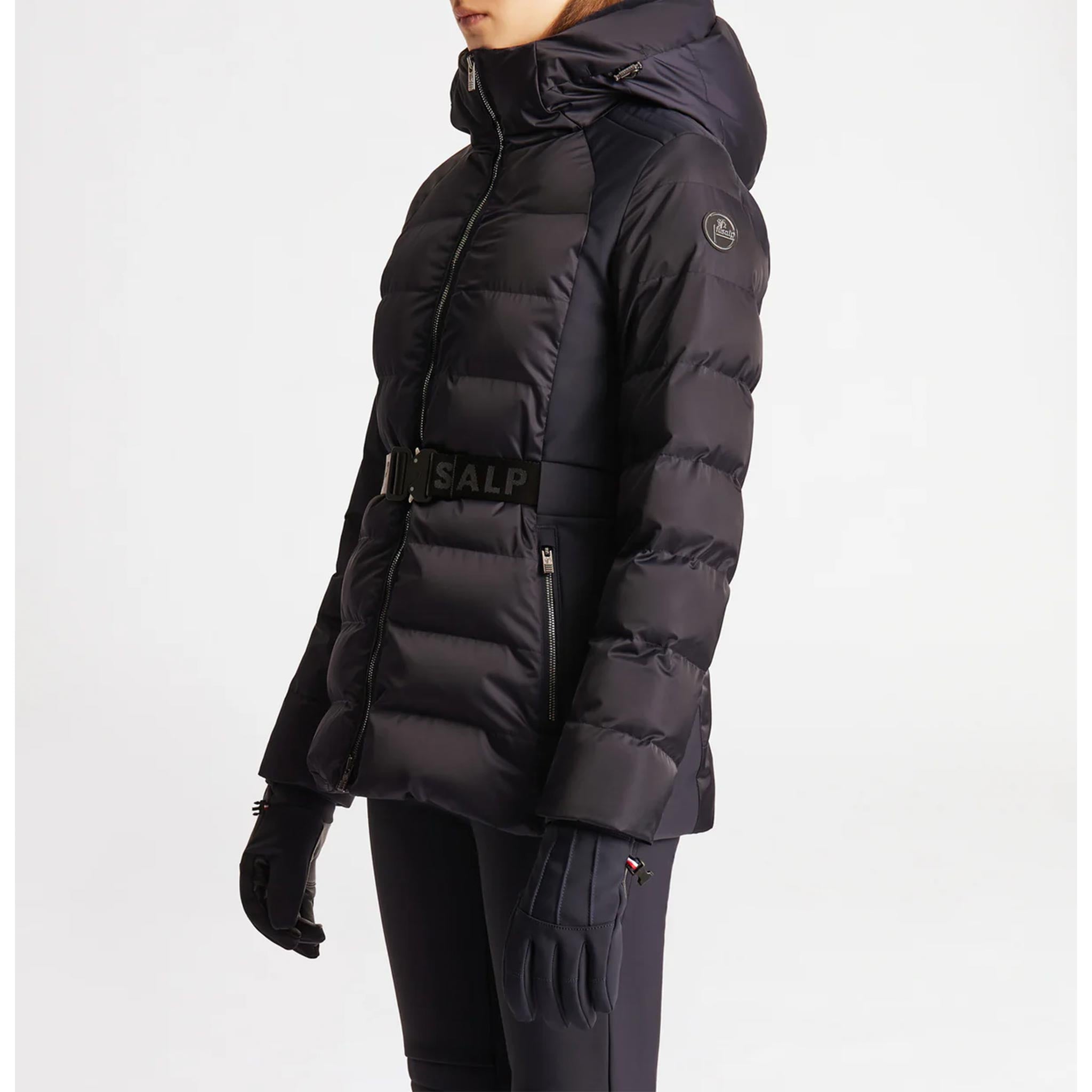Maela Ski Jacket in Navy