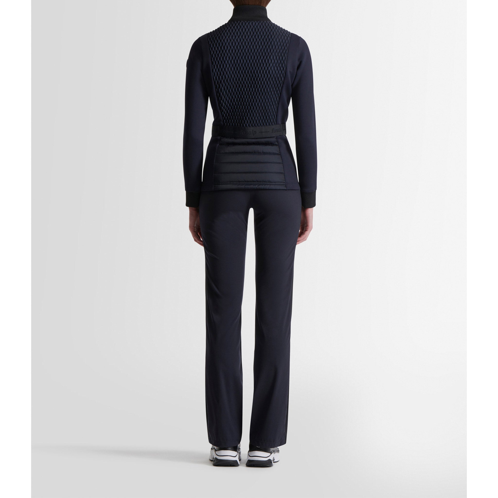 Meryl Midlayer in Navy