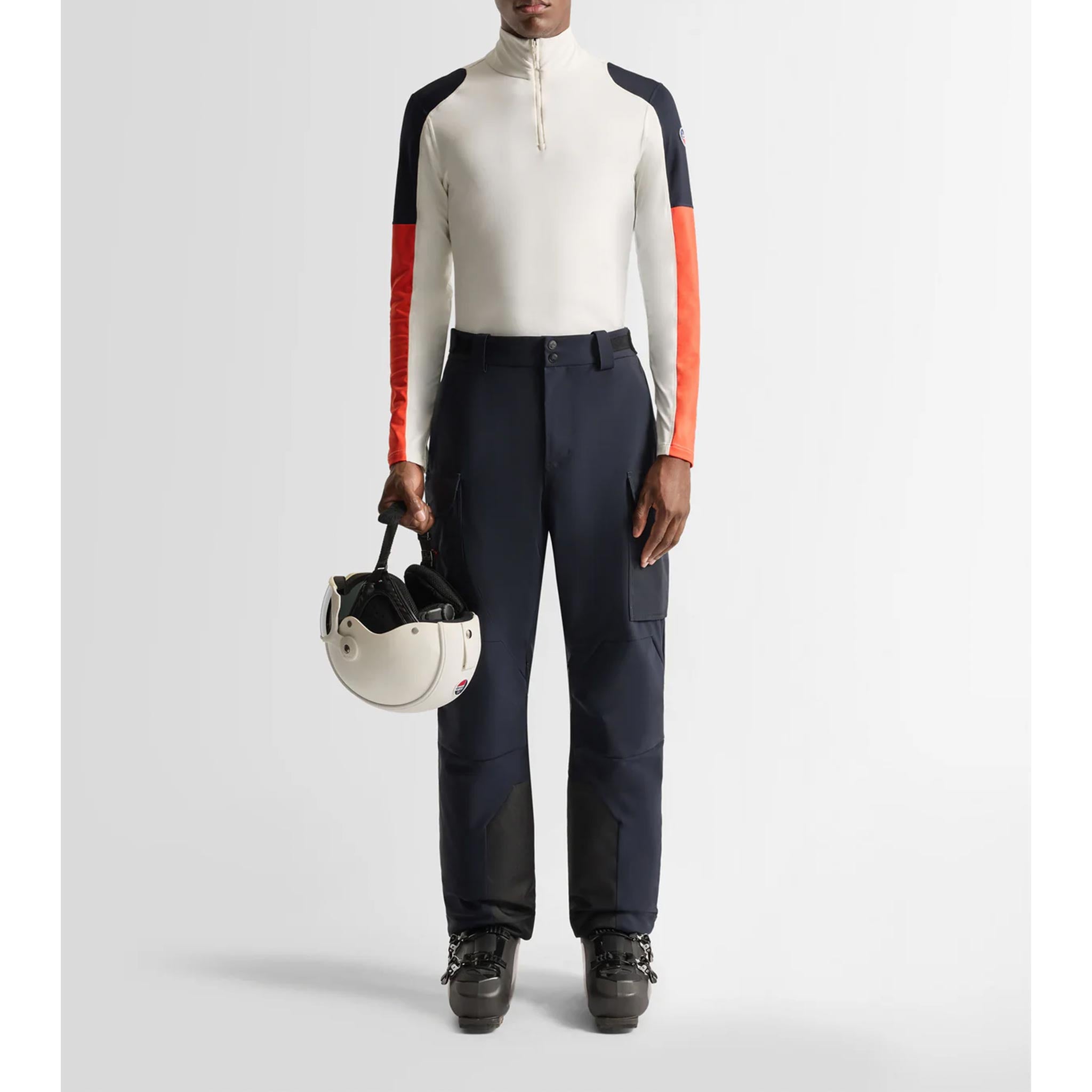 Pravio Midlayer in White