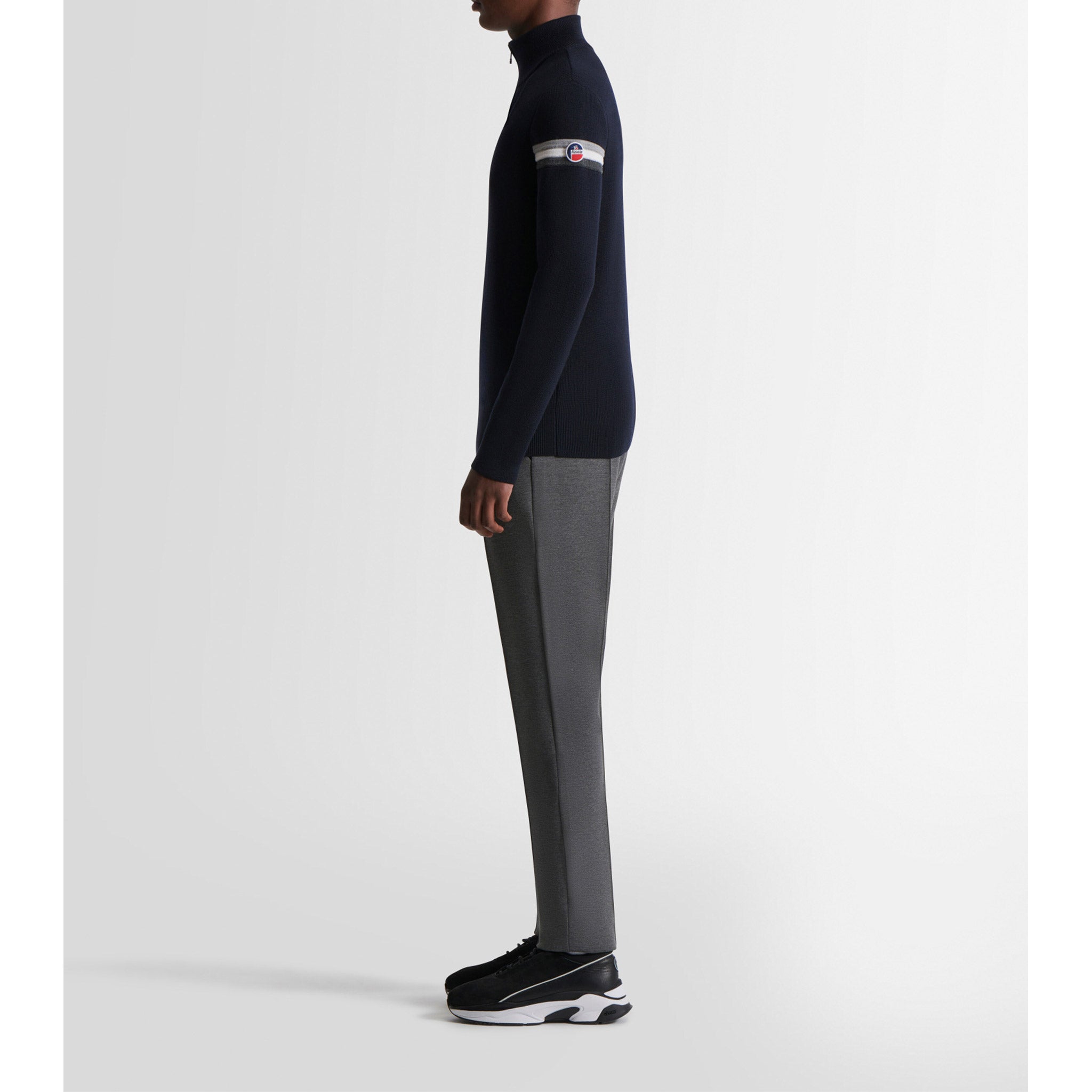 Wengen IV Sweater in Navy
