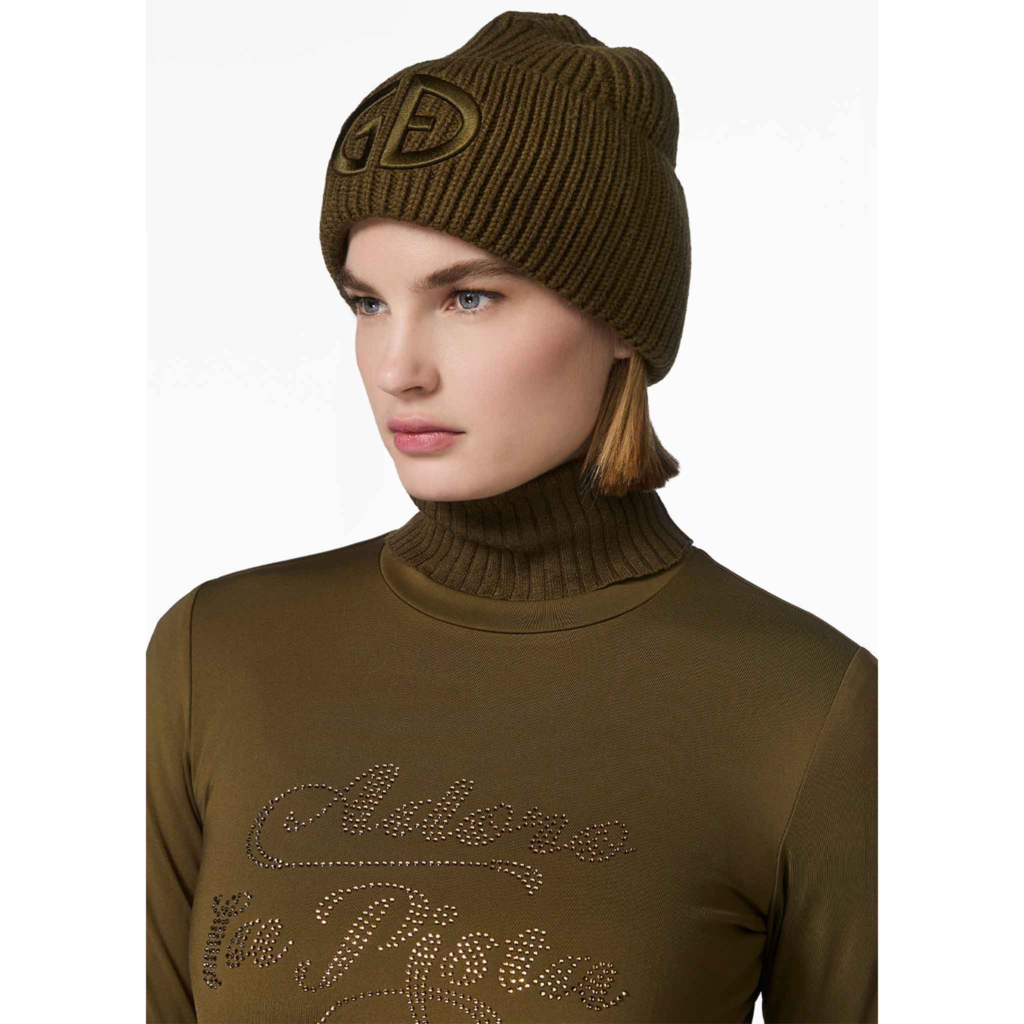 Valerie Beanie in Dark Olive