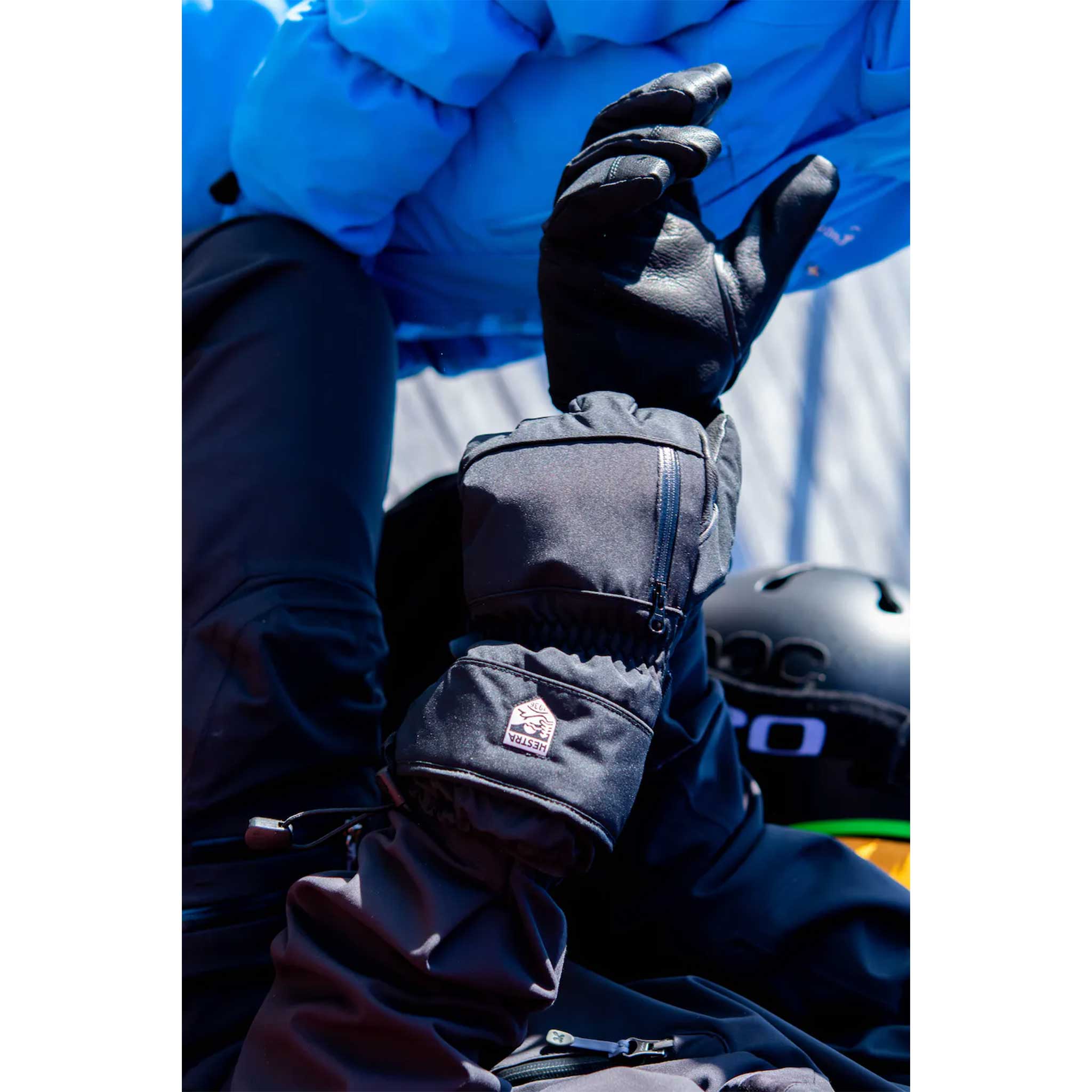 CZone Pointer Gloves in Navy