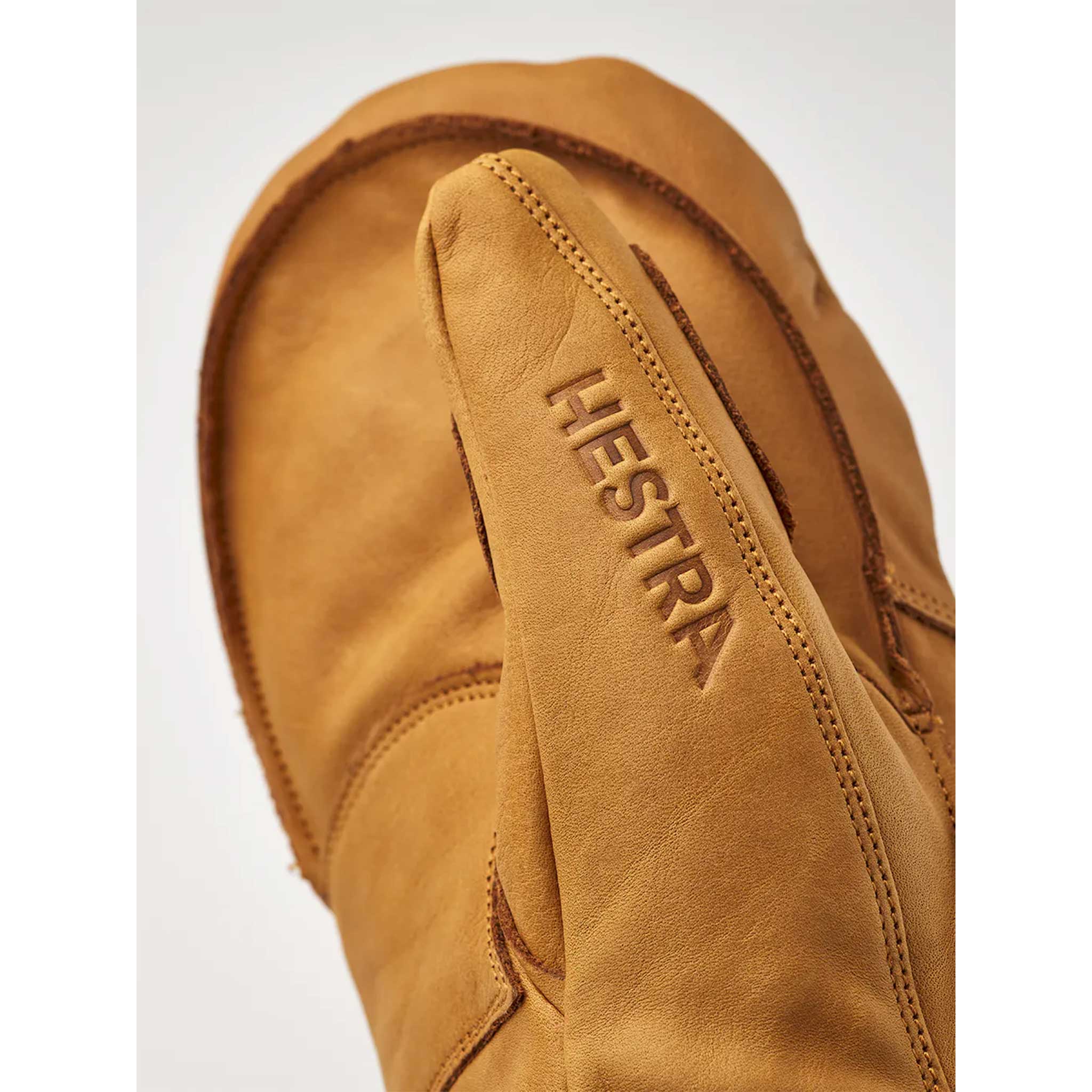 Leather Fall Line Mitt in Cork