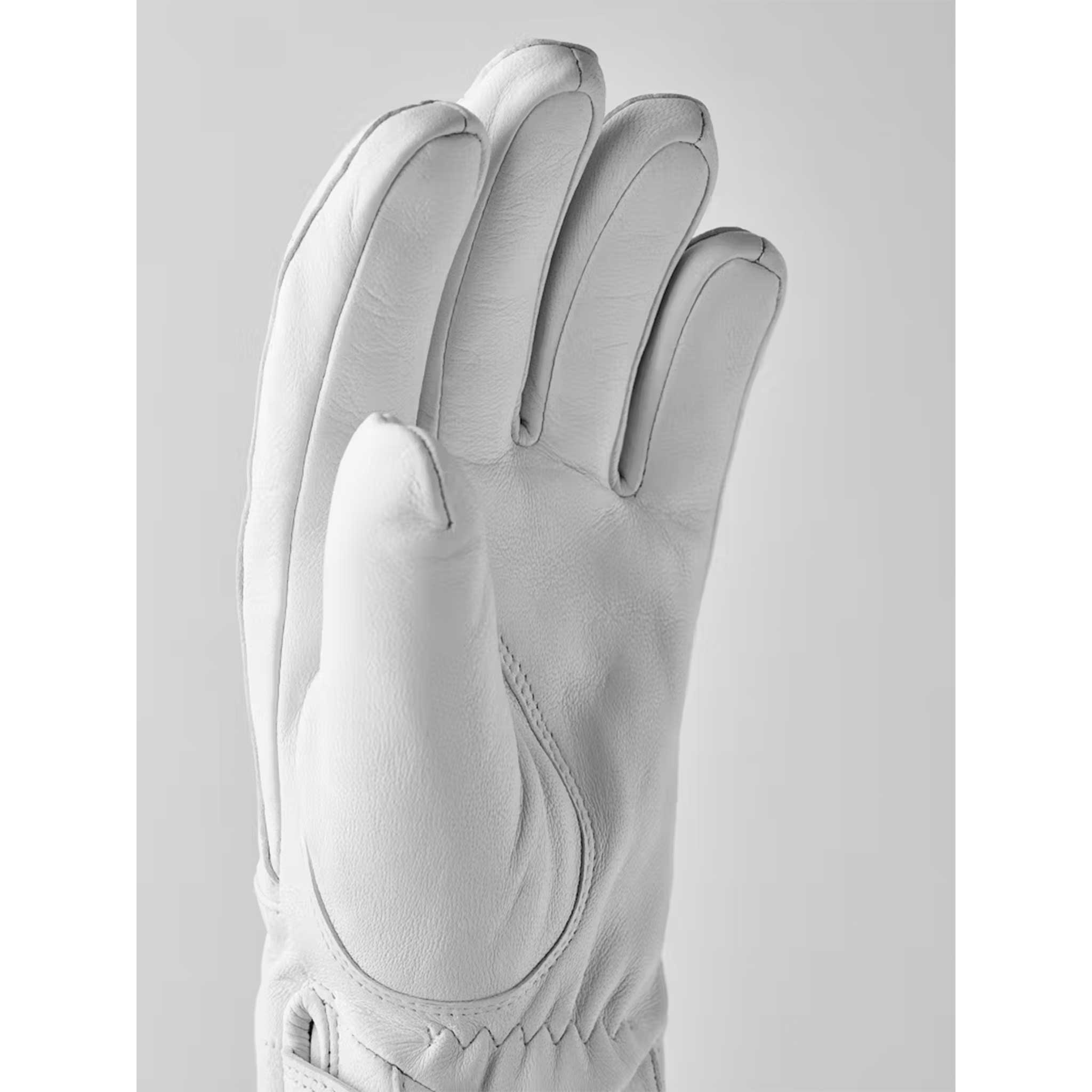 Idre Gloves in White