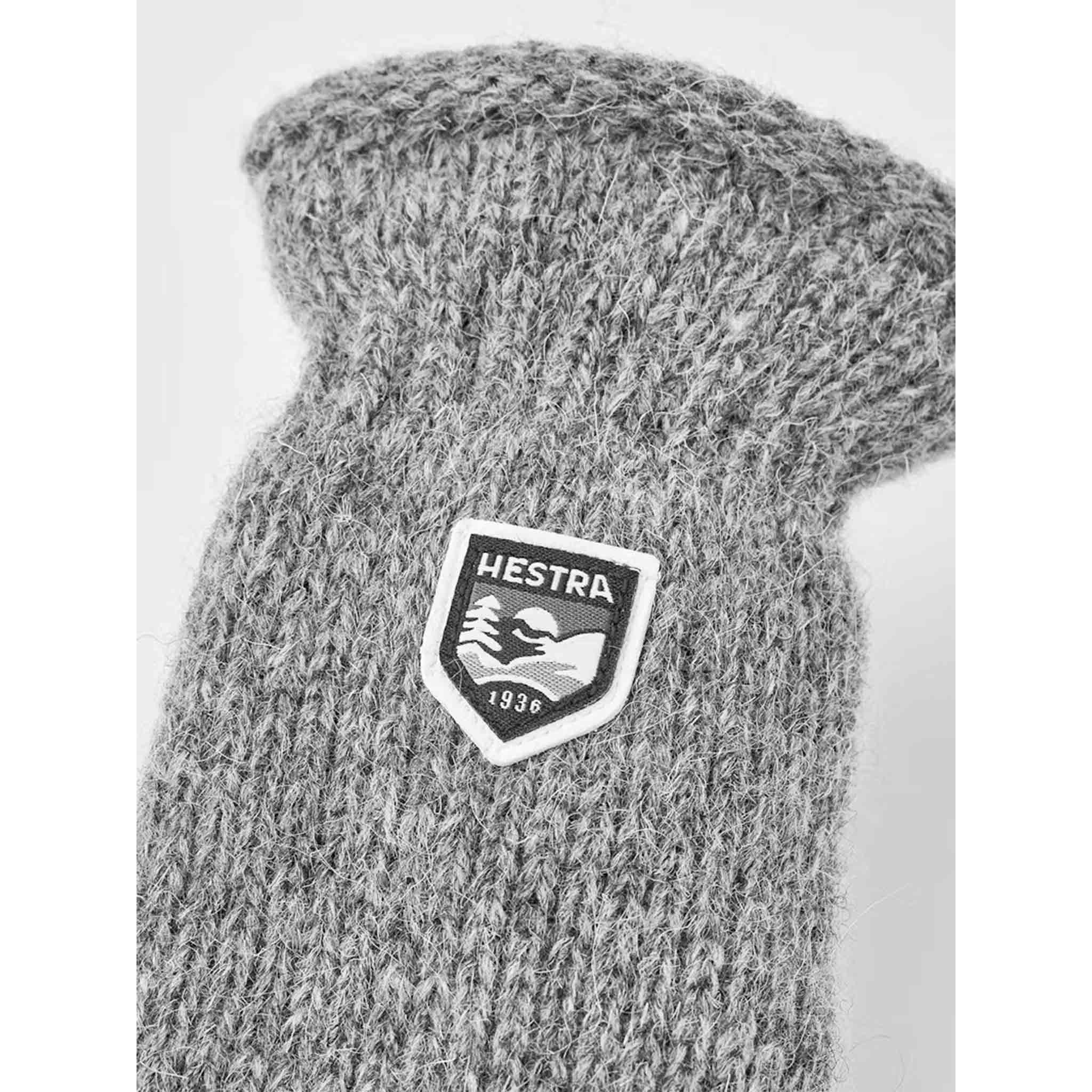 Wool Mitt in Grey