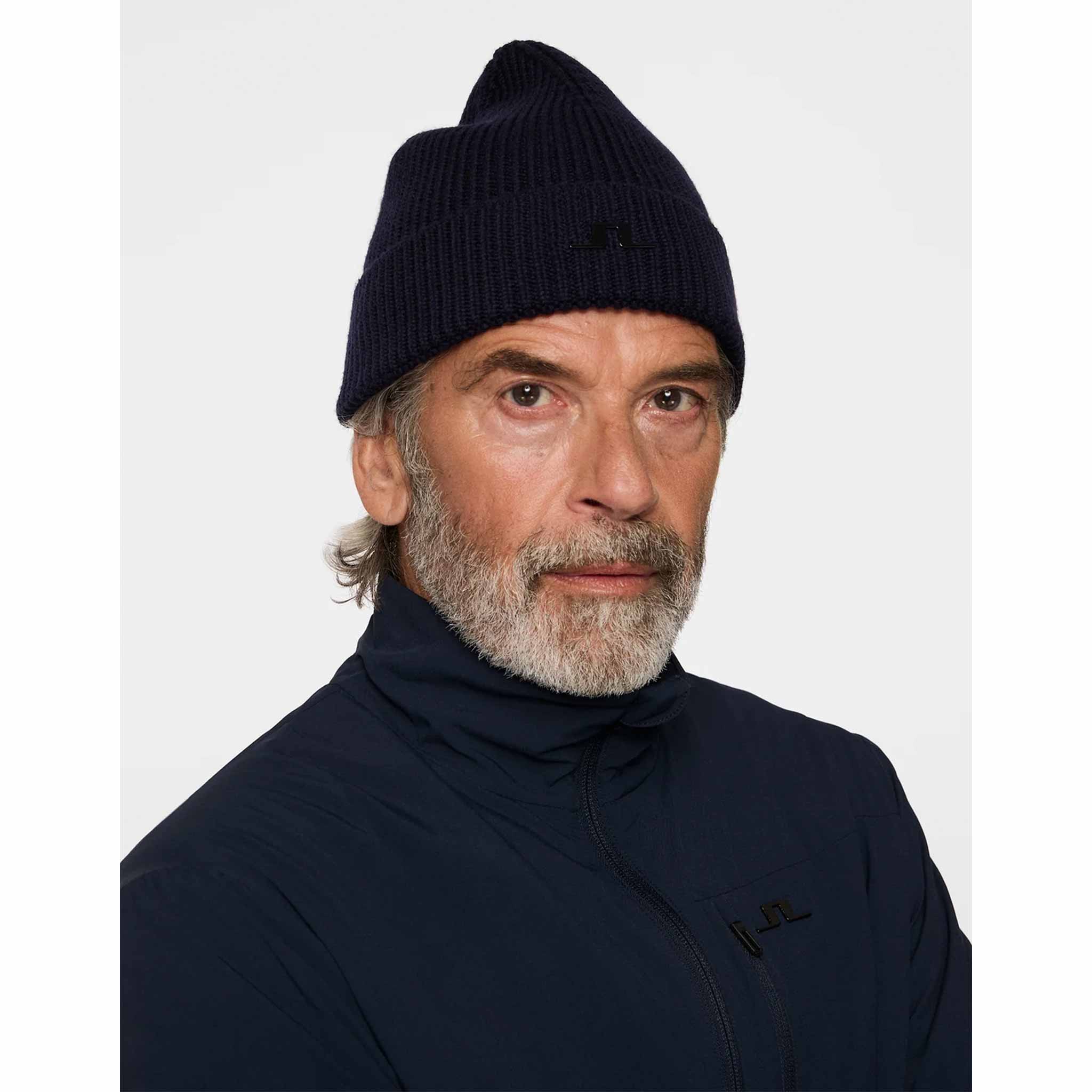Joaquim Merino Beanie in Navy
