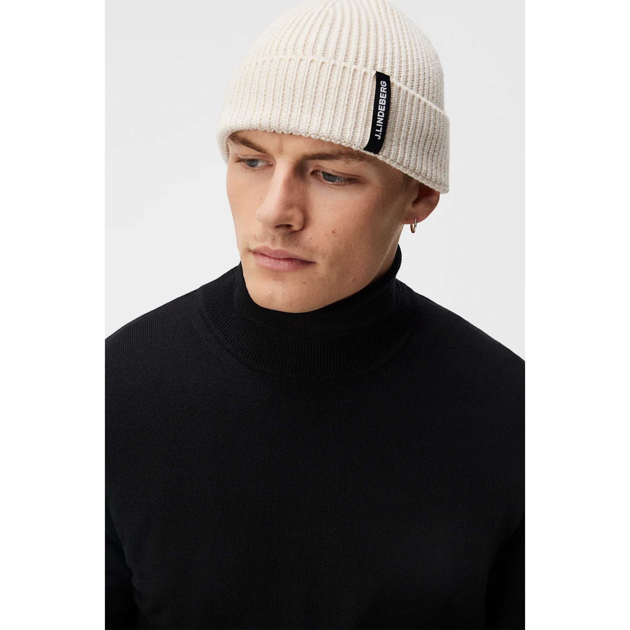 Juan Merino Beanie in Oyster Grey