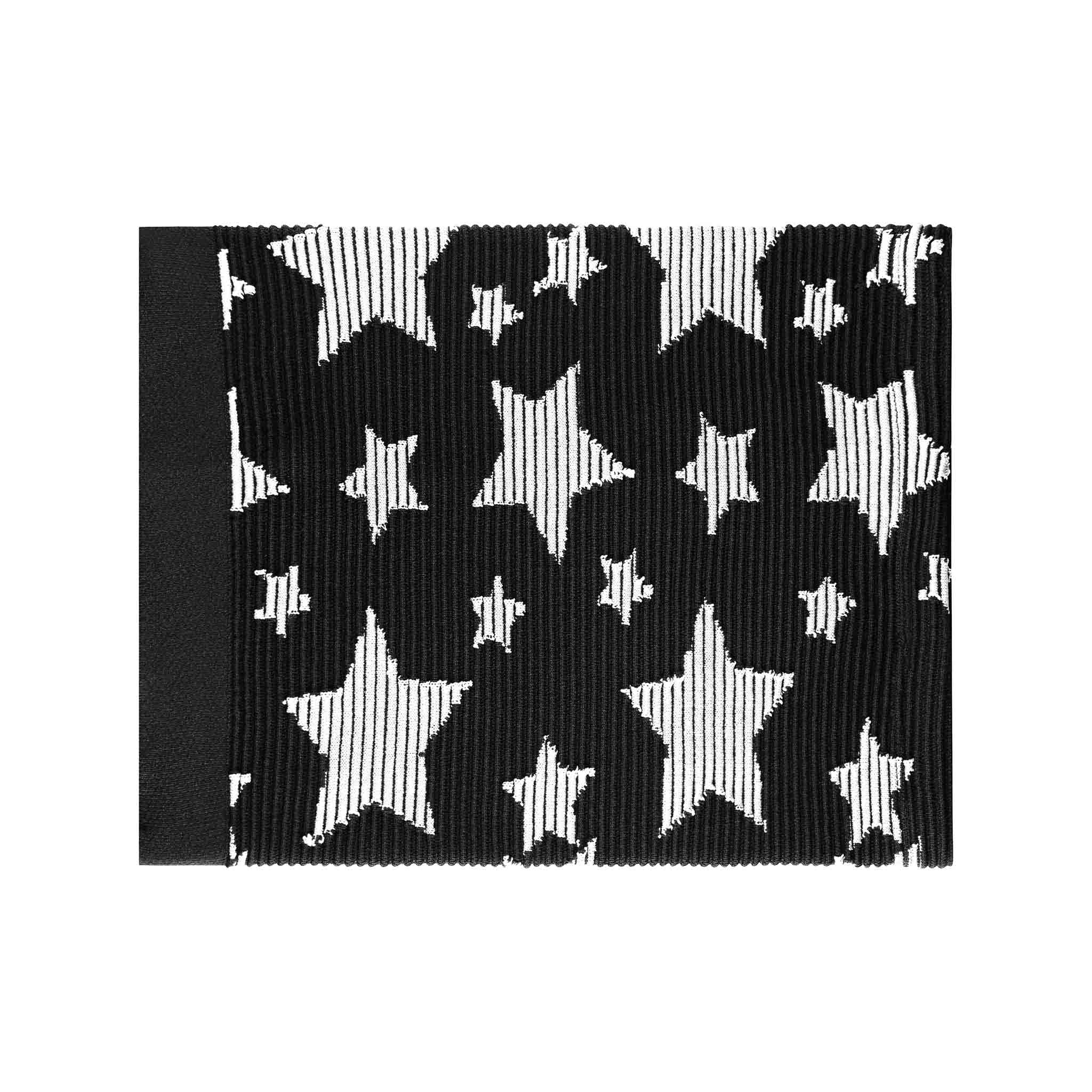 Kaema Neck Gaiter in Black