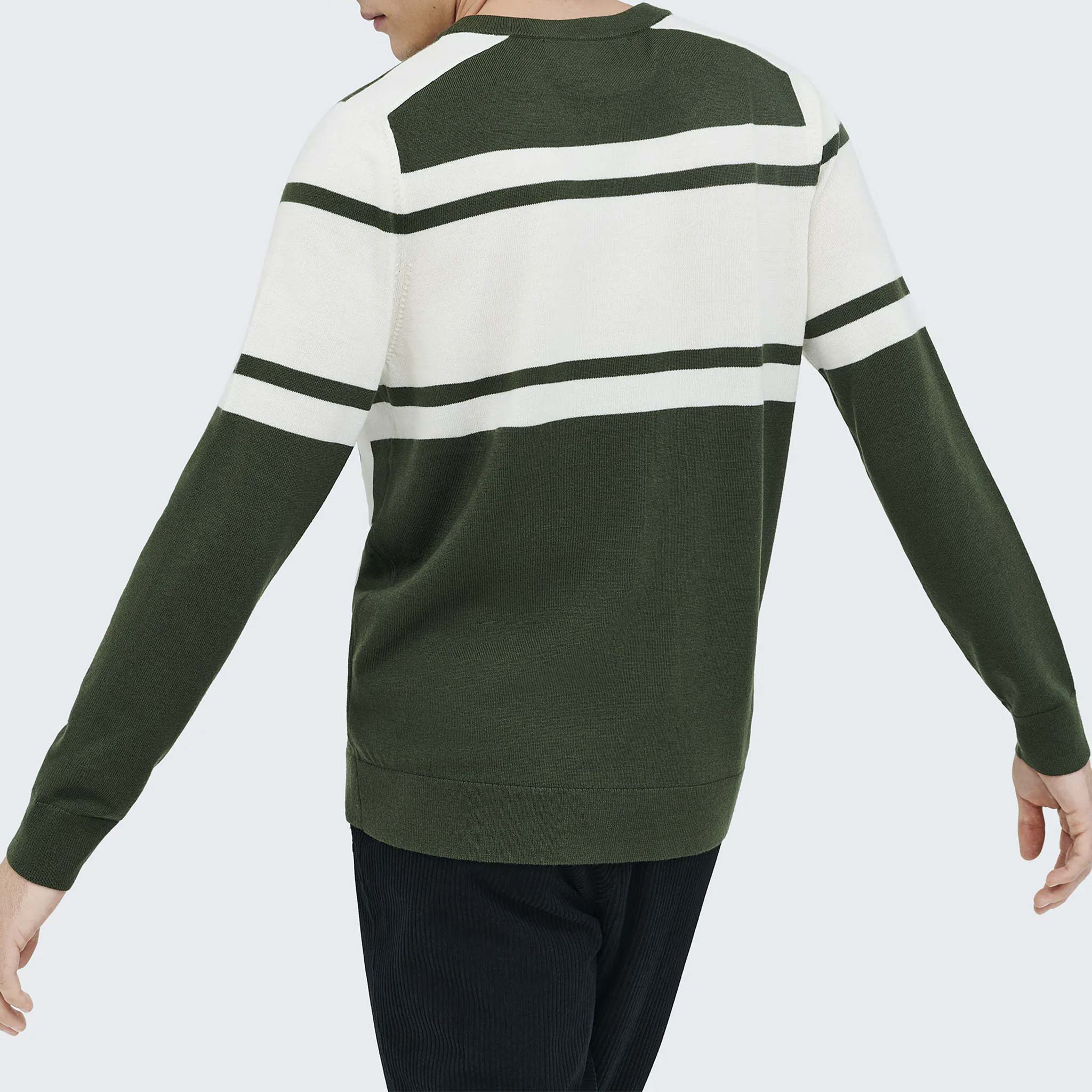 22 Ski Sweater in Dark Green