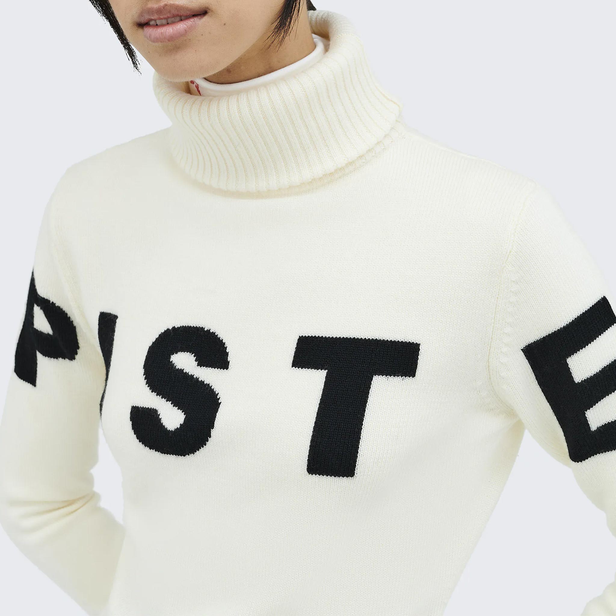 Piste II Sweater in Snow White
