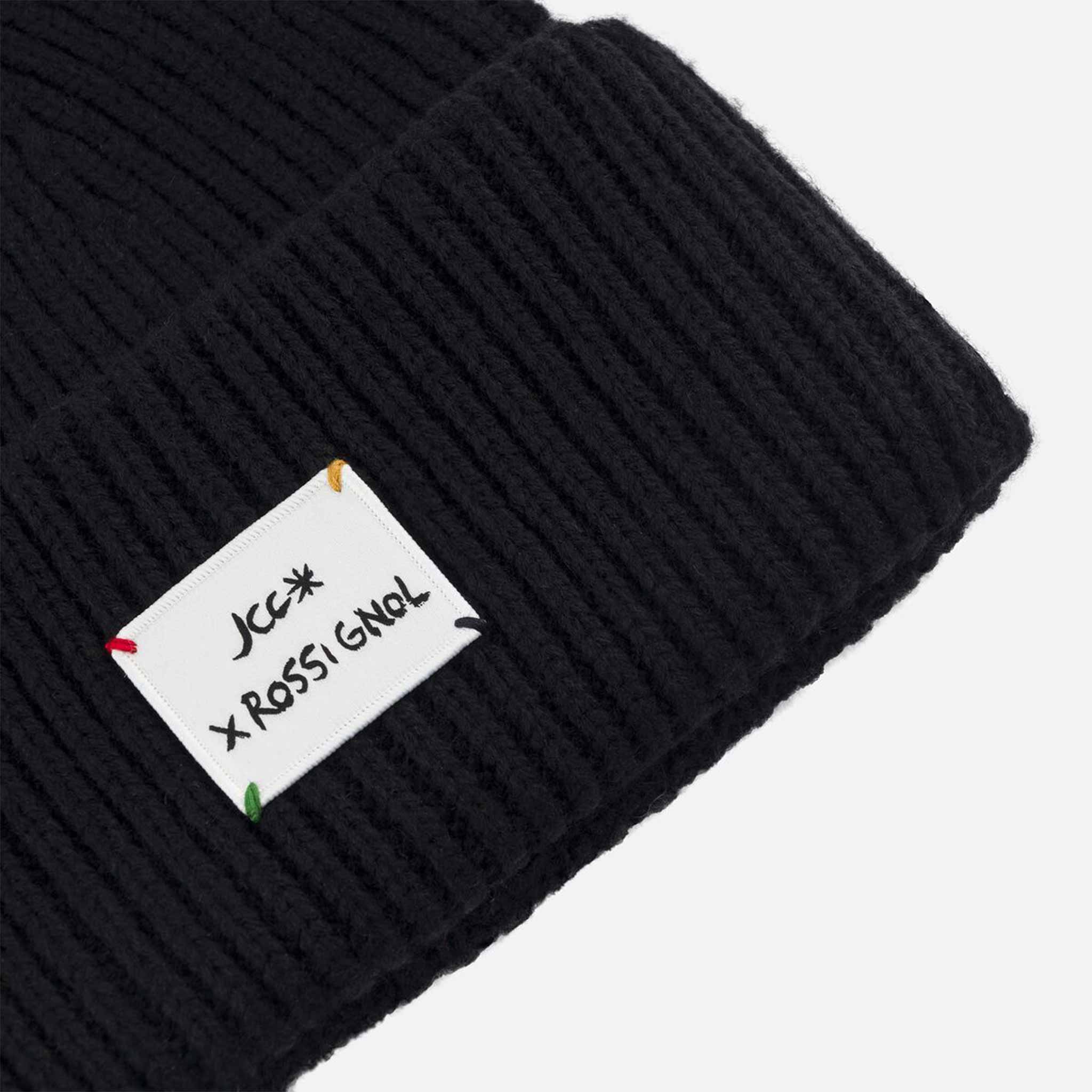 Stellar Beanie in Black