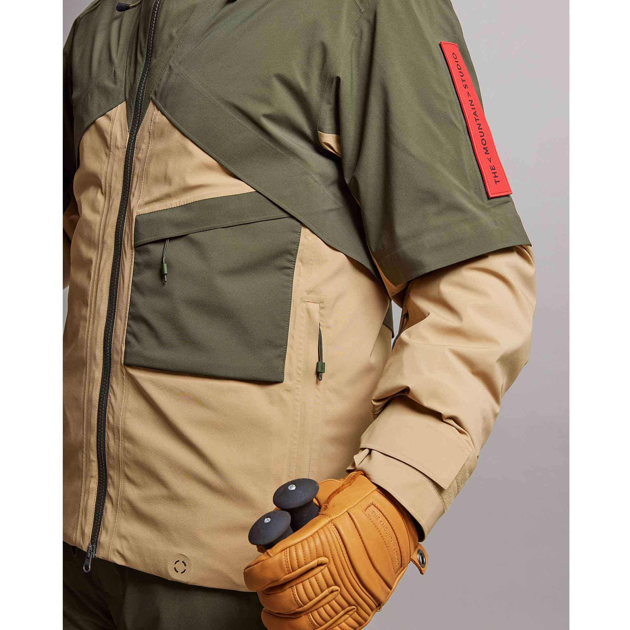 Gore-Tex 2L Stretch Jacket in Forest Green/Sand