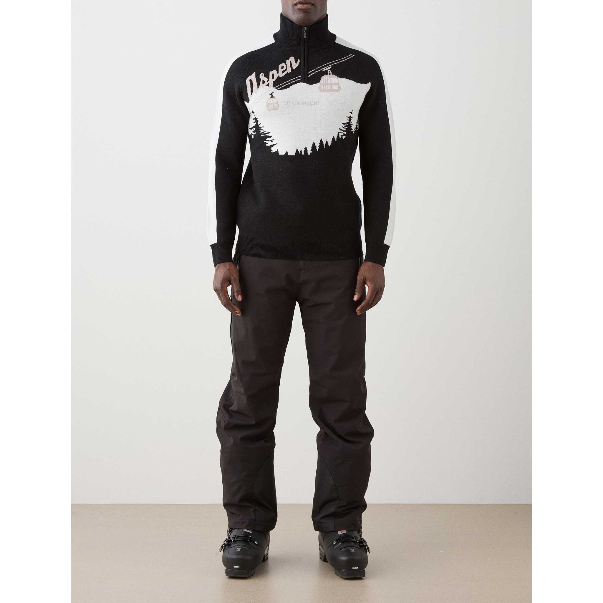Afterski Sweater in Black