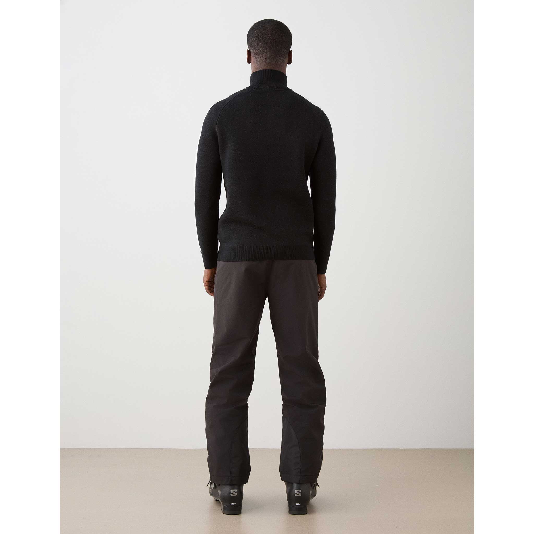 Afterski Sweater in Black