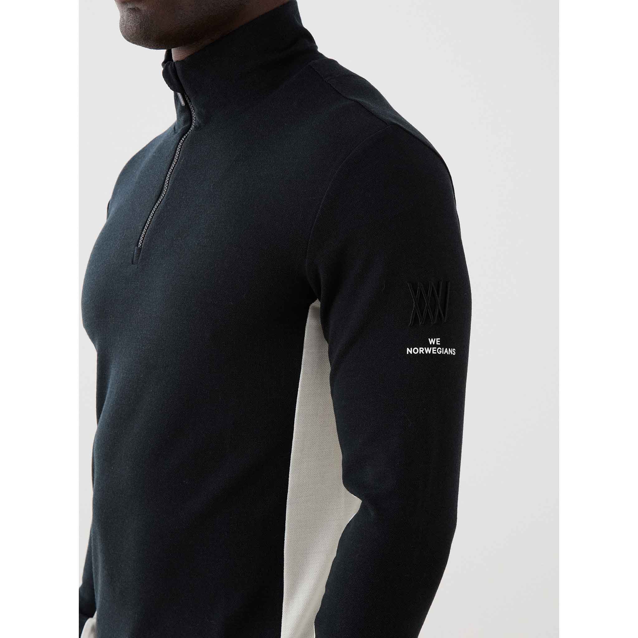 Voss Zipup Sweater in Black