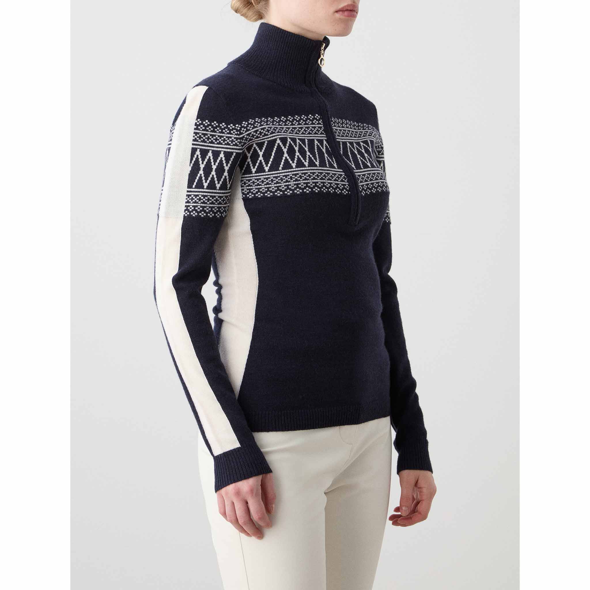 Signature Sweater in Navy