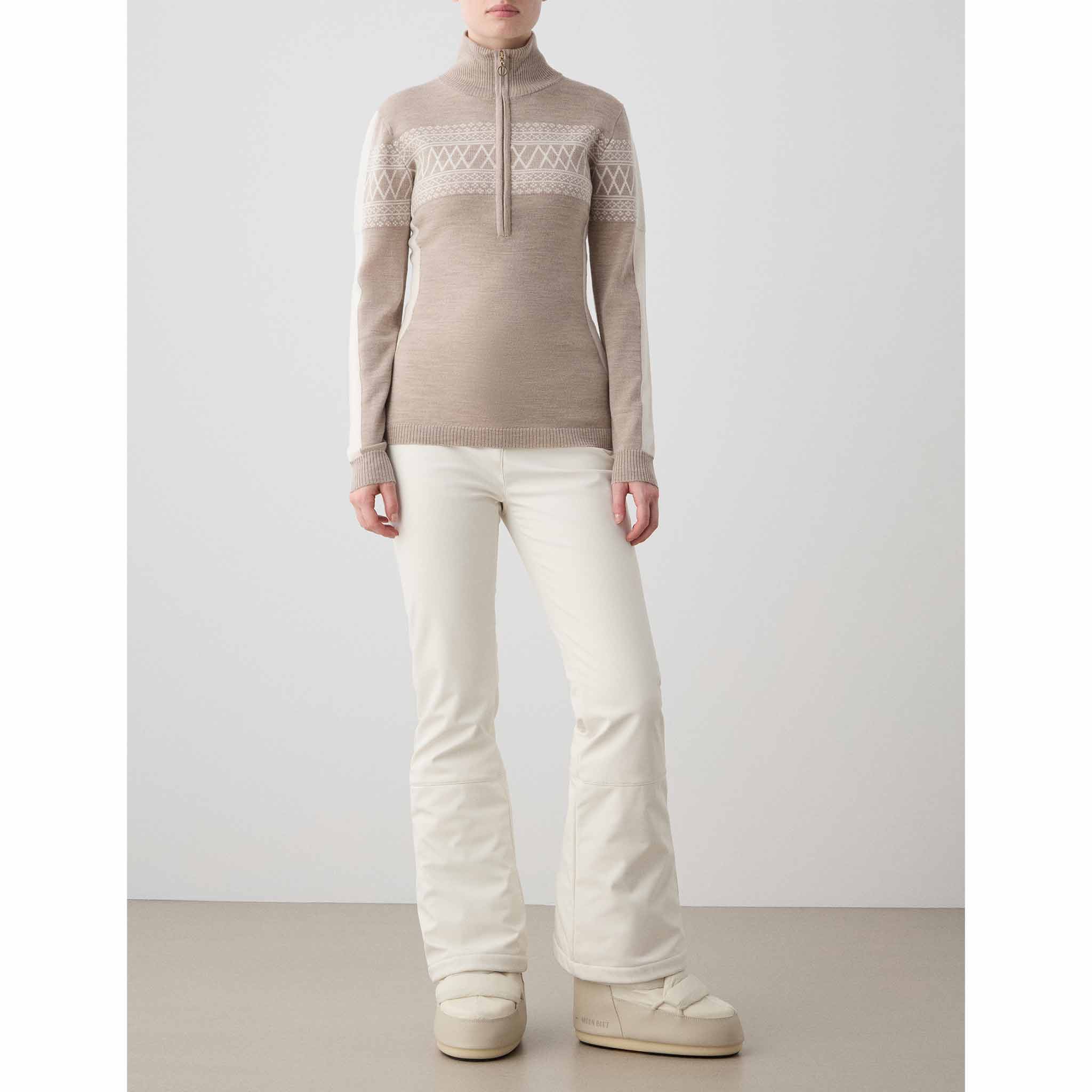 Signature Sweater in Sand