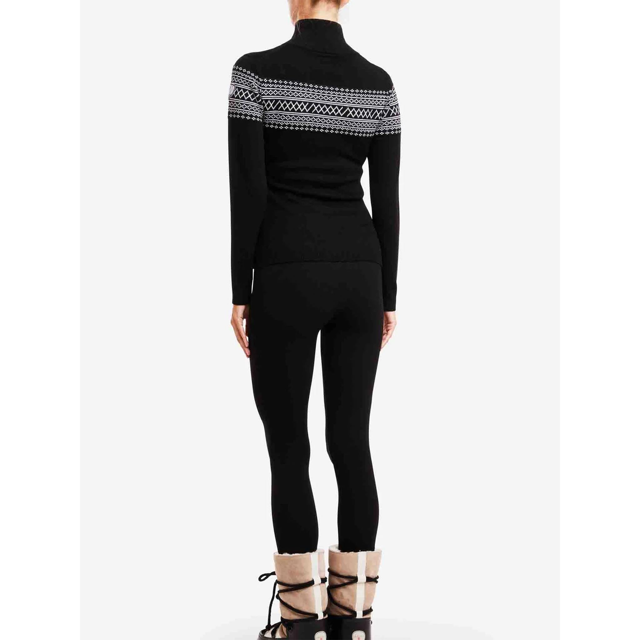 Signature Zipup Sweater in Black