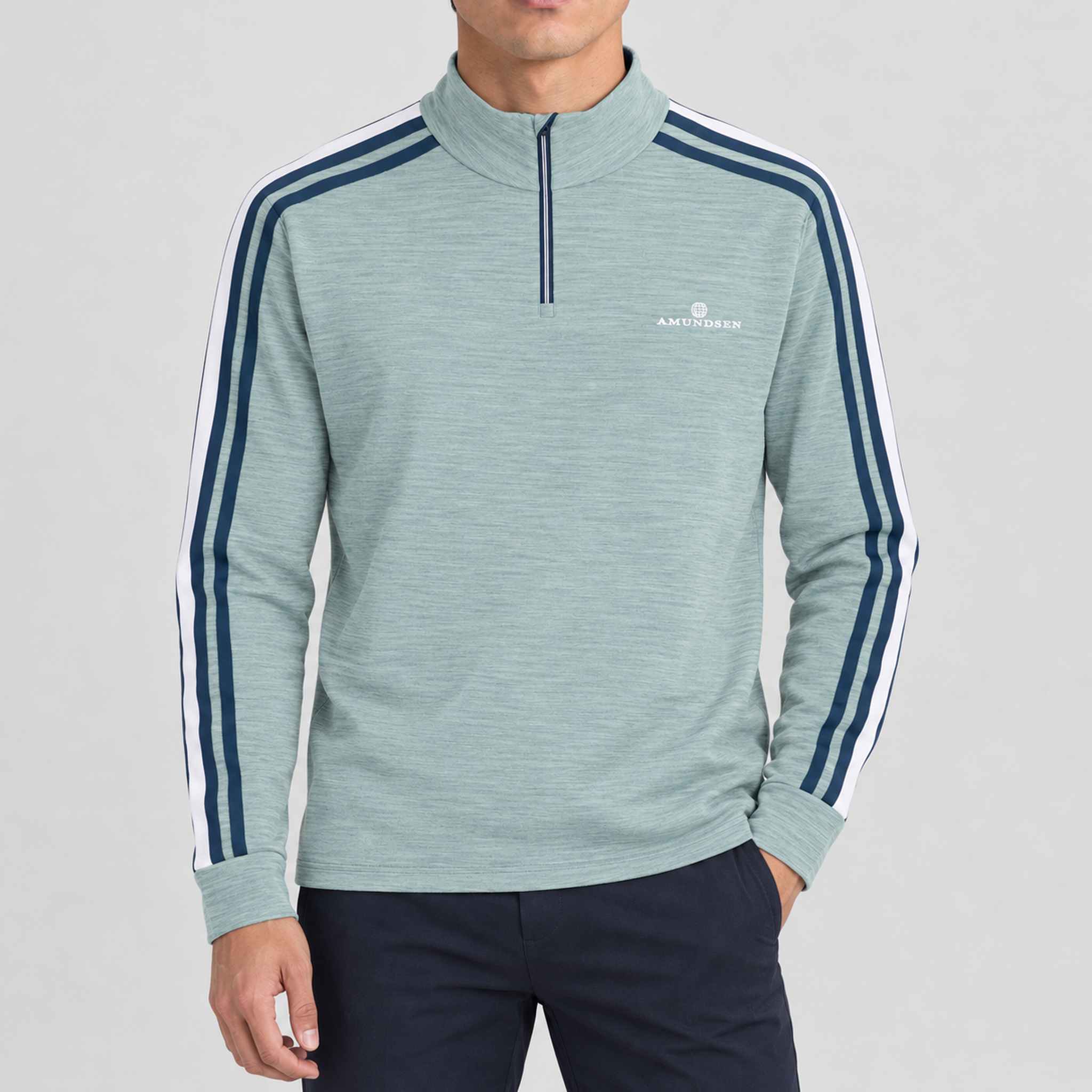 Amundsen 5Mila Half Zip in Stormy Blue Lines, front view on model.