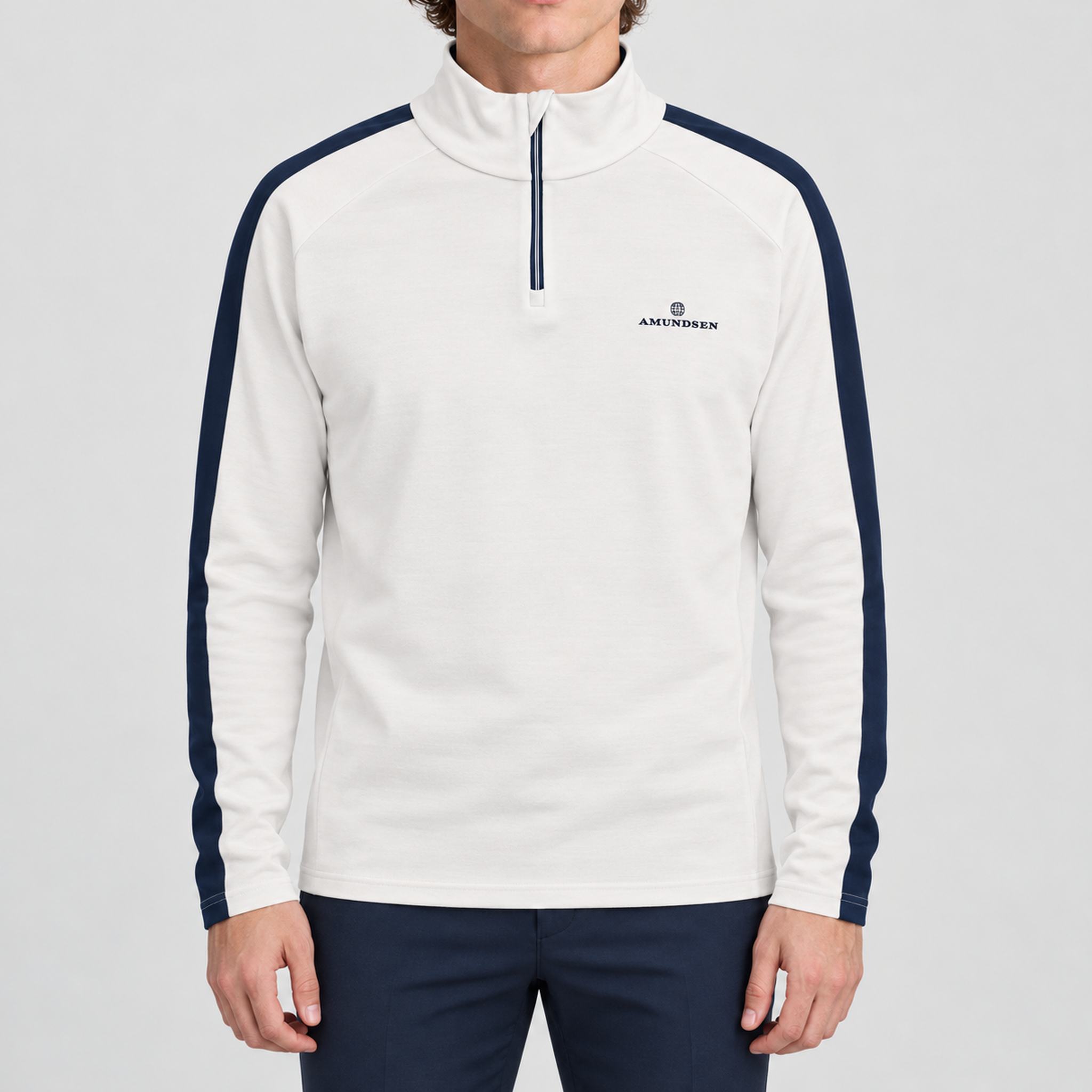 Amundsen 5Mila Half Zip in White Stripe, front view on model.
