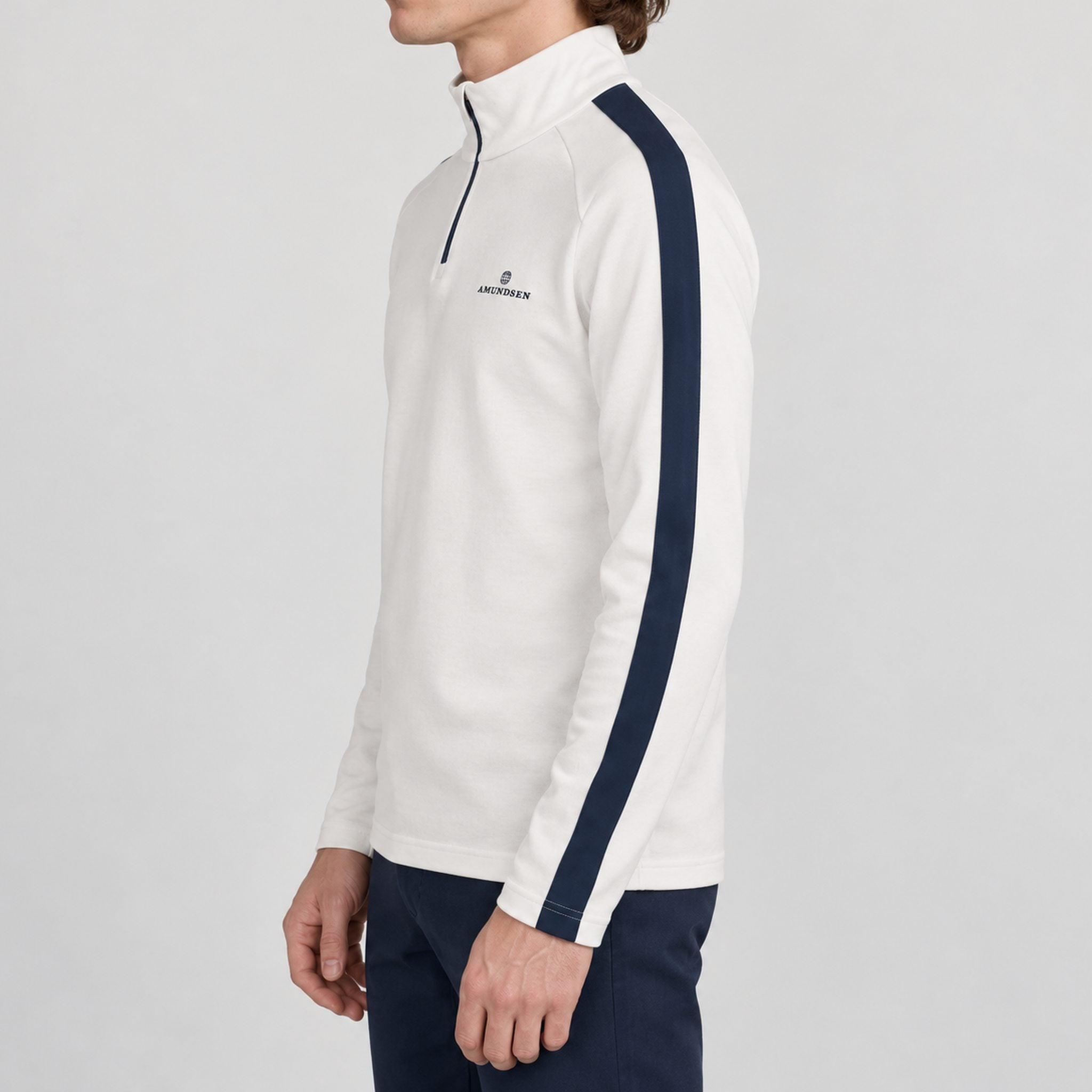 Amundsen 5Mila Half Zip in White Stripe, side view on model.