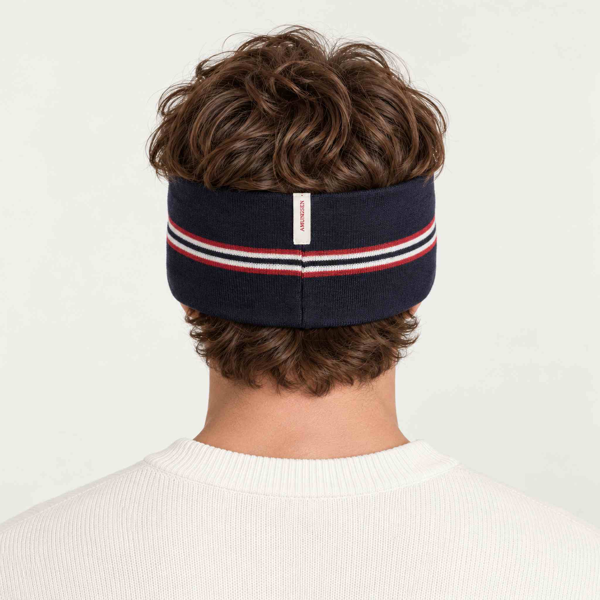 Amundsen 5mila lines headband faded navy, model male back