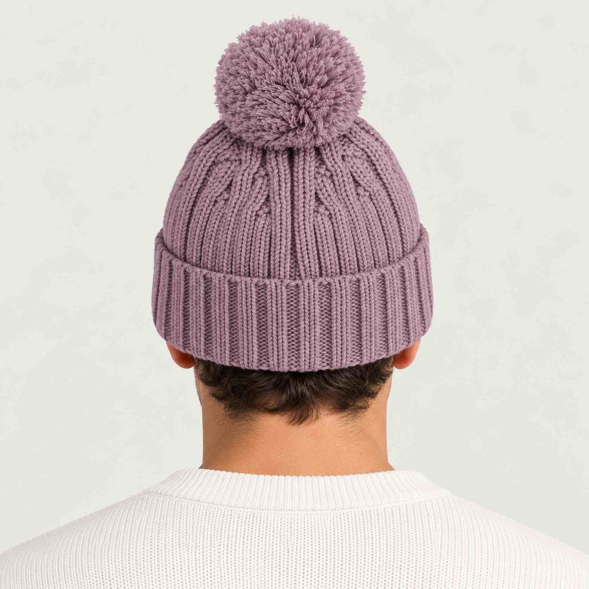 Amundsen groomer beanie mountain rose, model male back