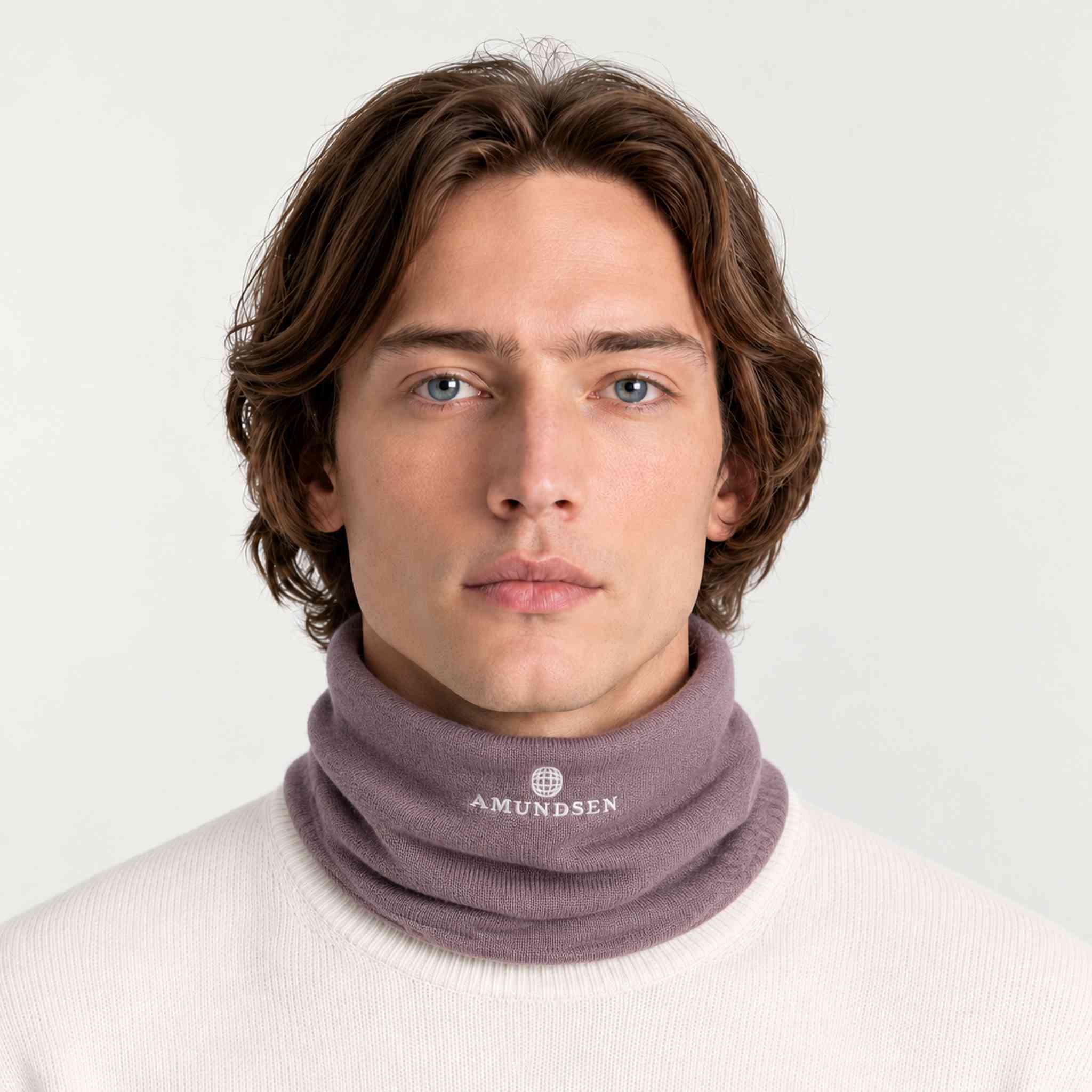 Amundsen neckwarmer mountain rose, model male front