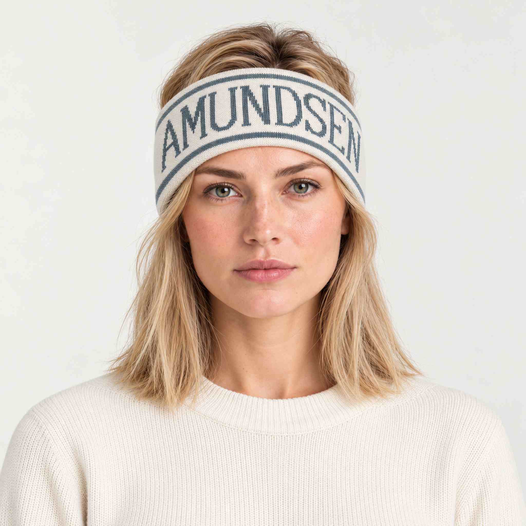Amundsen ski headband white stormy blue, model female front