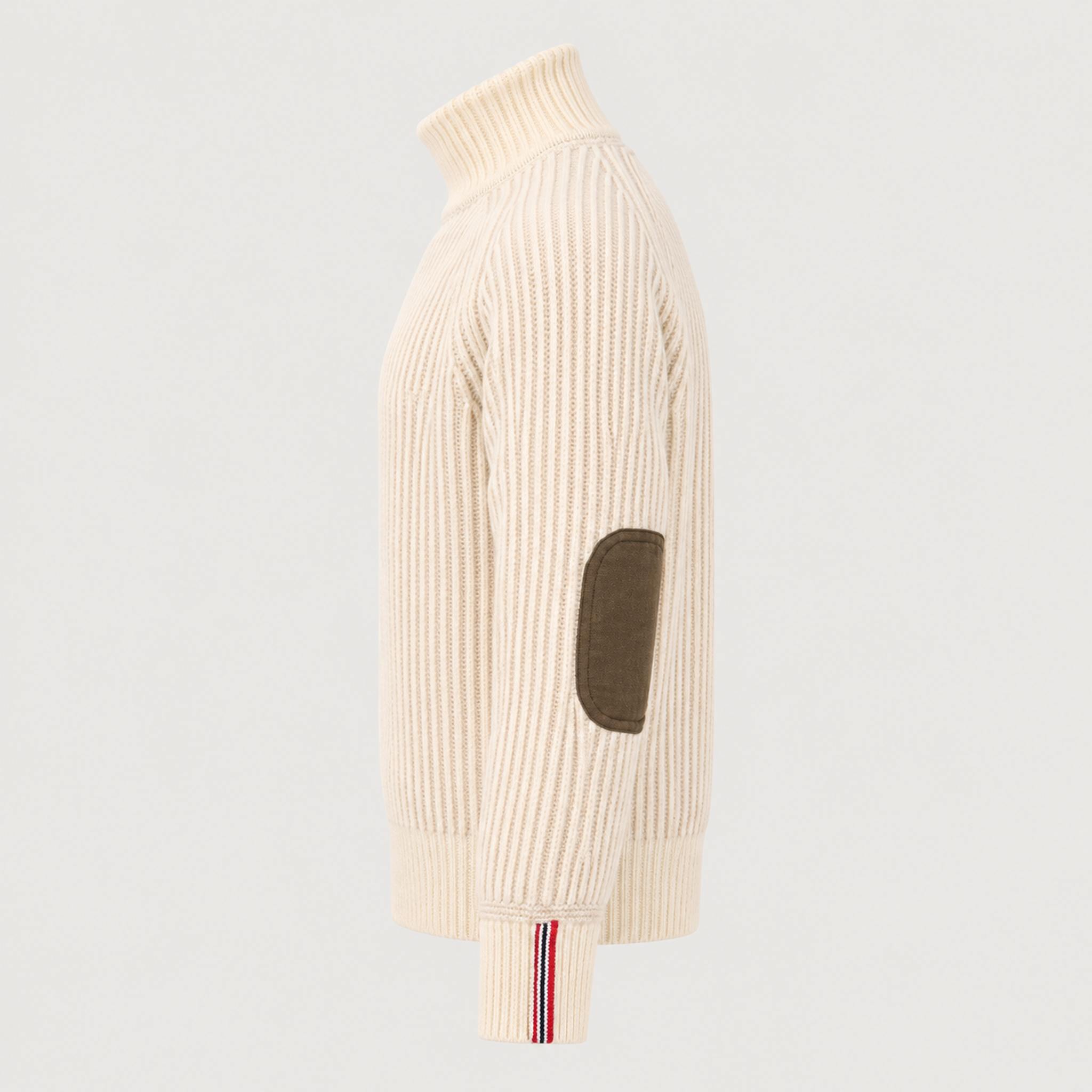 Amundsen Gard Sweater in Natural, side product view.