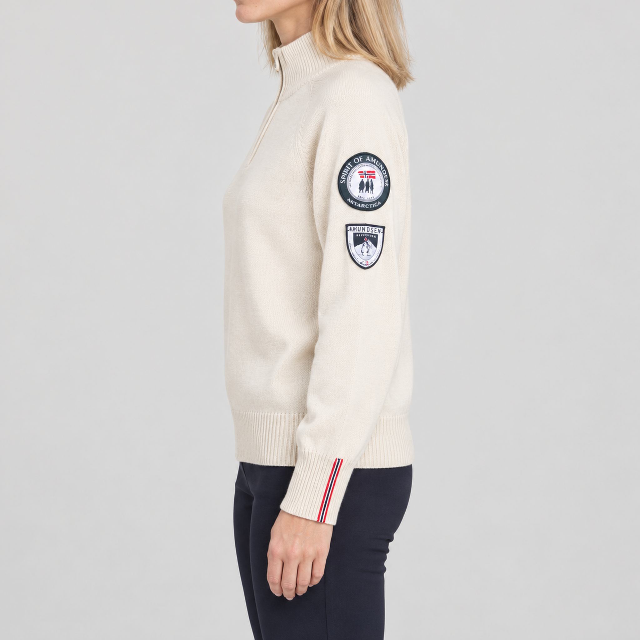 Amundsen Peak Half Zip in Oatmeal, side view on model.