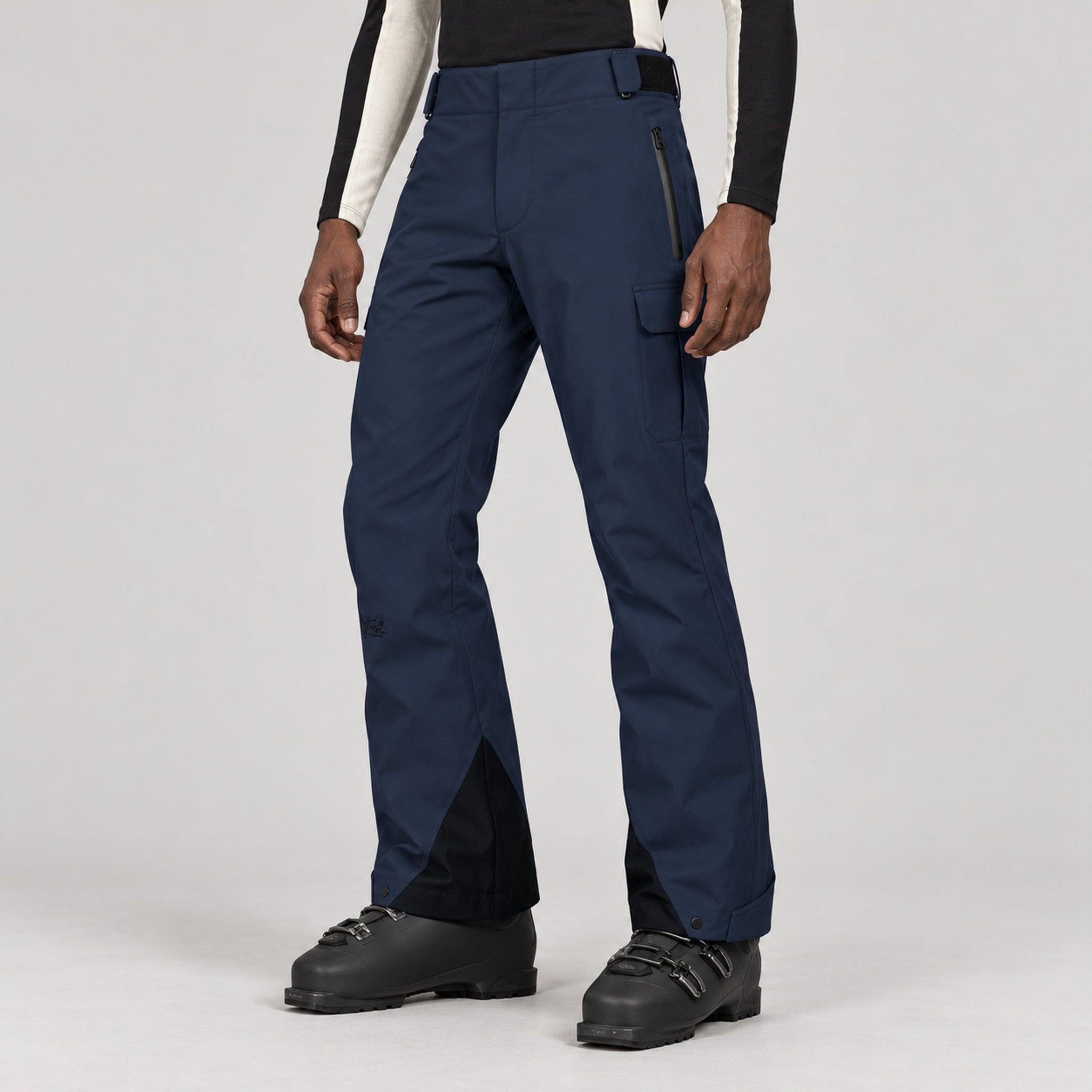 Aztech Mountain Hayden Ski Pant in Sander Navy - garment detail view