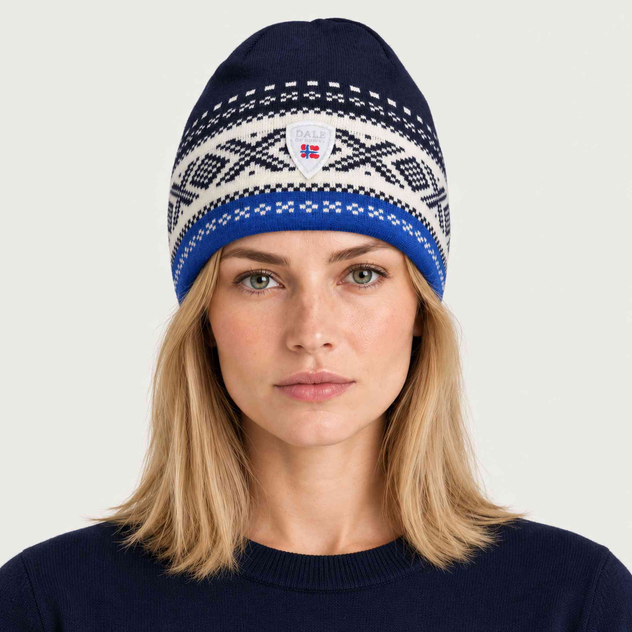 Dale of Norway Dystingen Hat in Navy/Ultramarine - female front