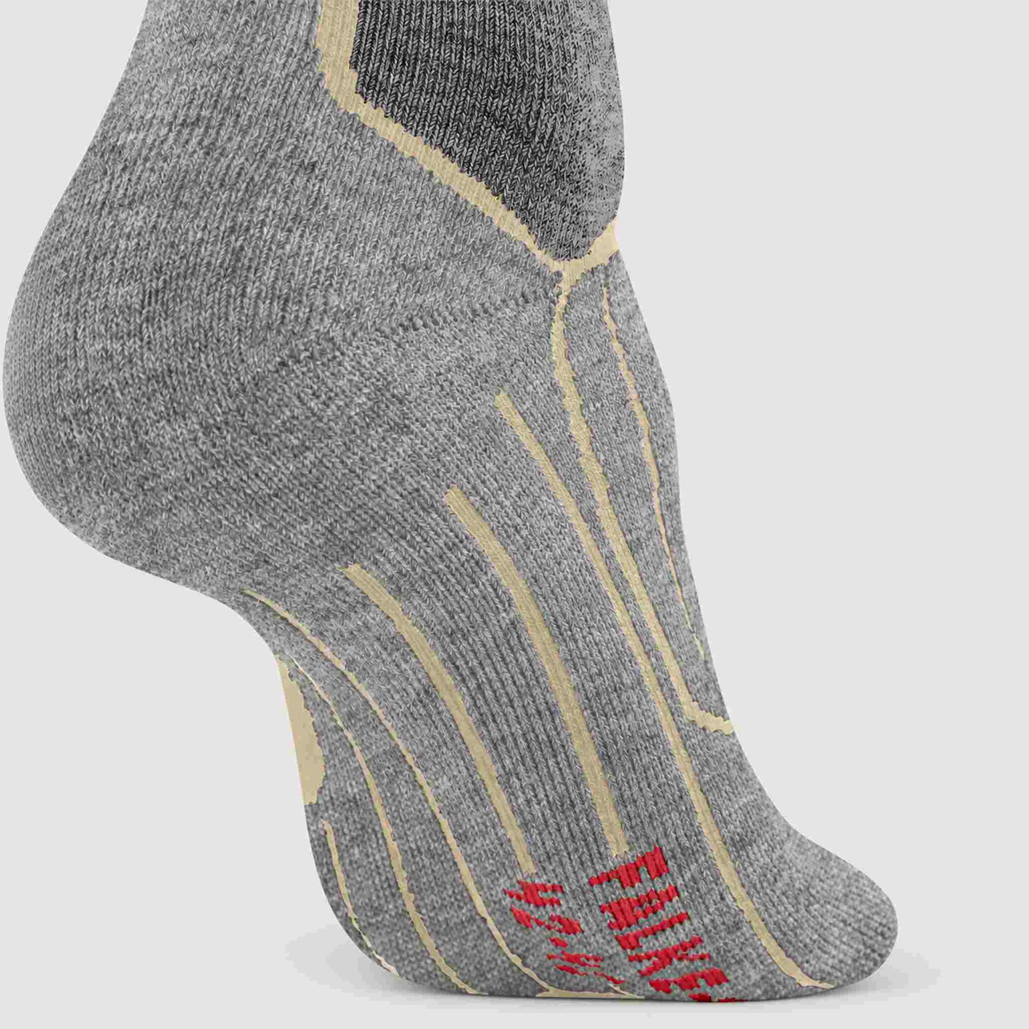 Falke SK2 Women’s Ski Socks in Straw – sole detail product view