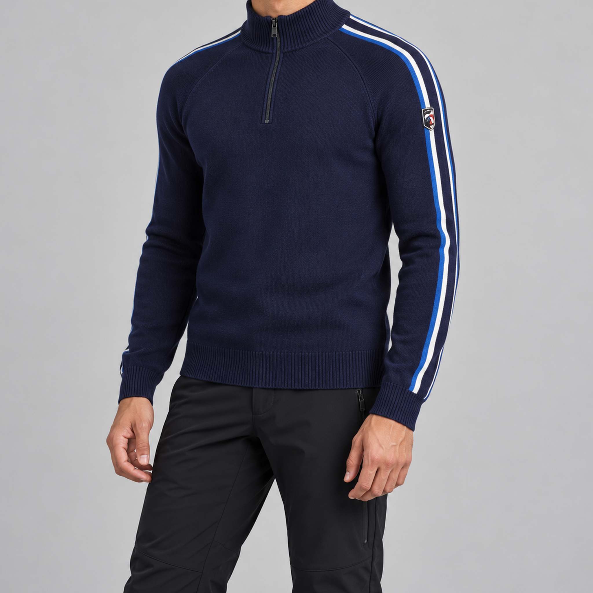 Fera Max Sweater Navy, model outfit