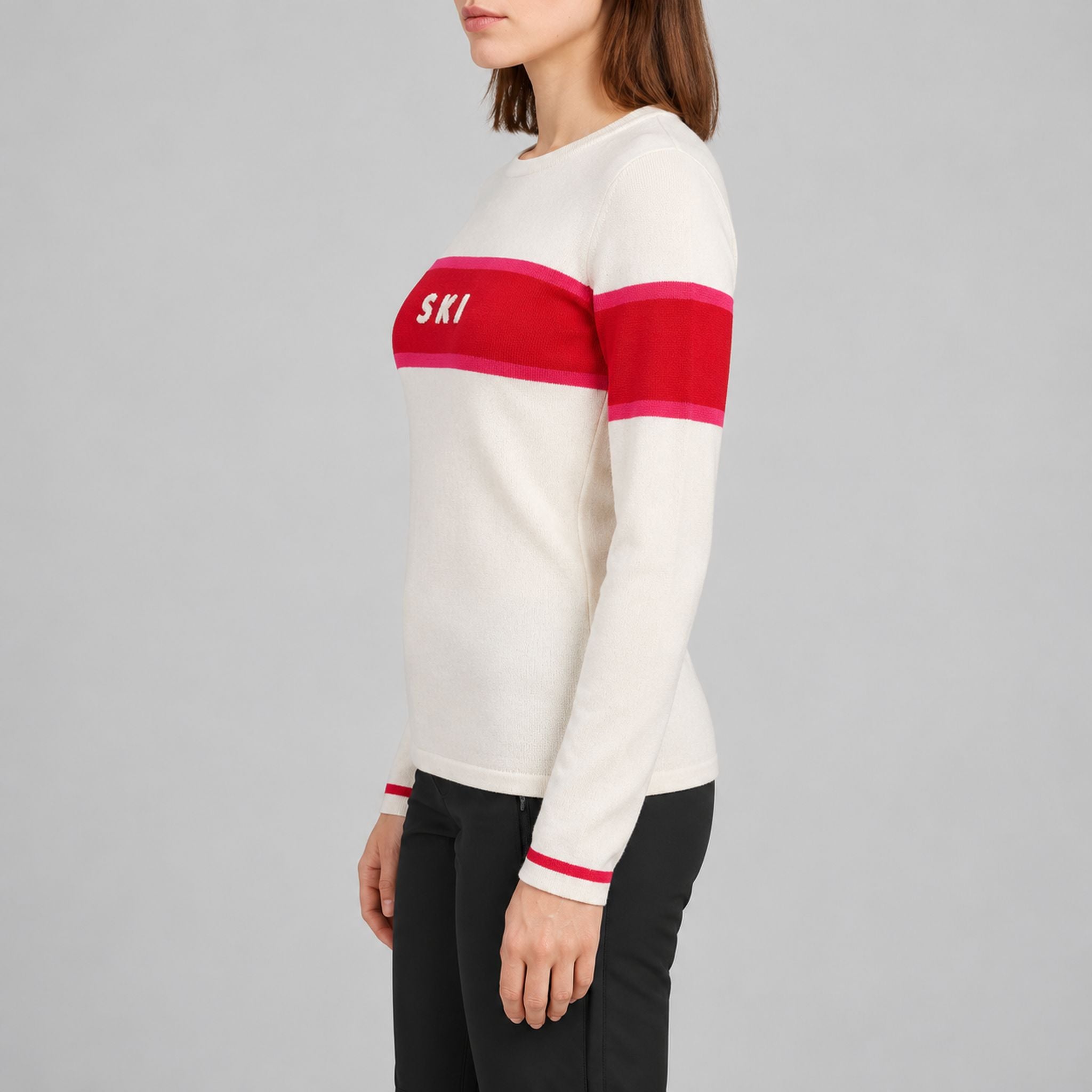Fera women's Podium Sweater in White, model side