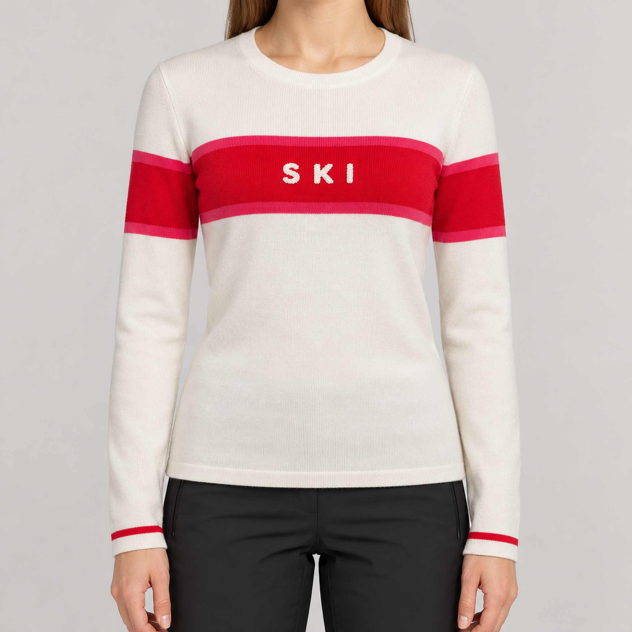 Fera women's Podium Sweater in White, model close up