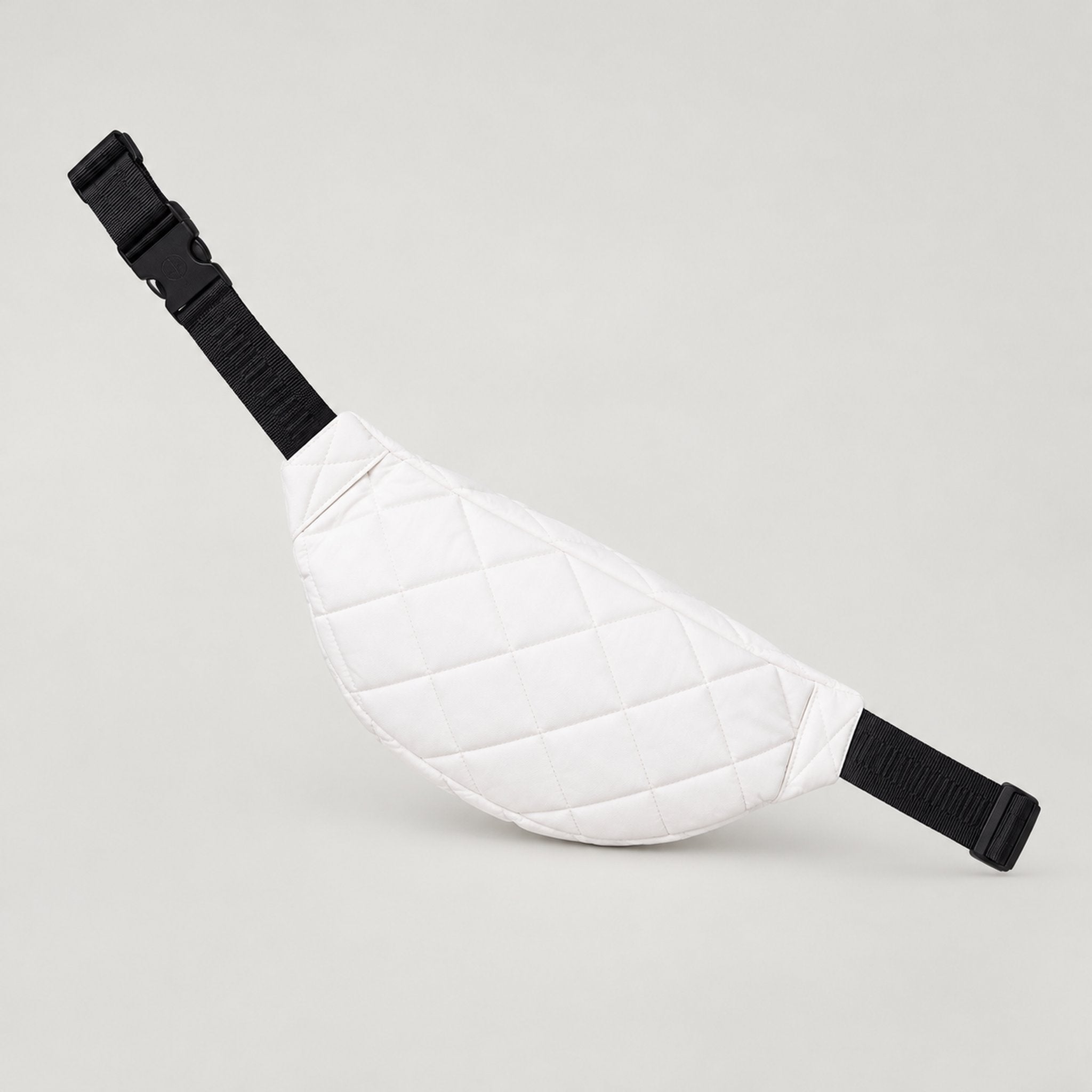 Goldbergh unisex Col Bum Bag in Snow White (Snow White) - back. AI-generated from manufacturer imagery.
