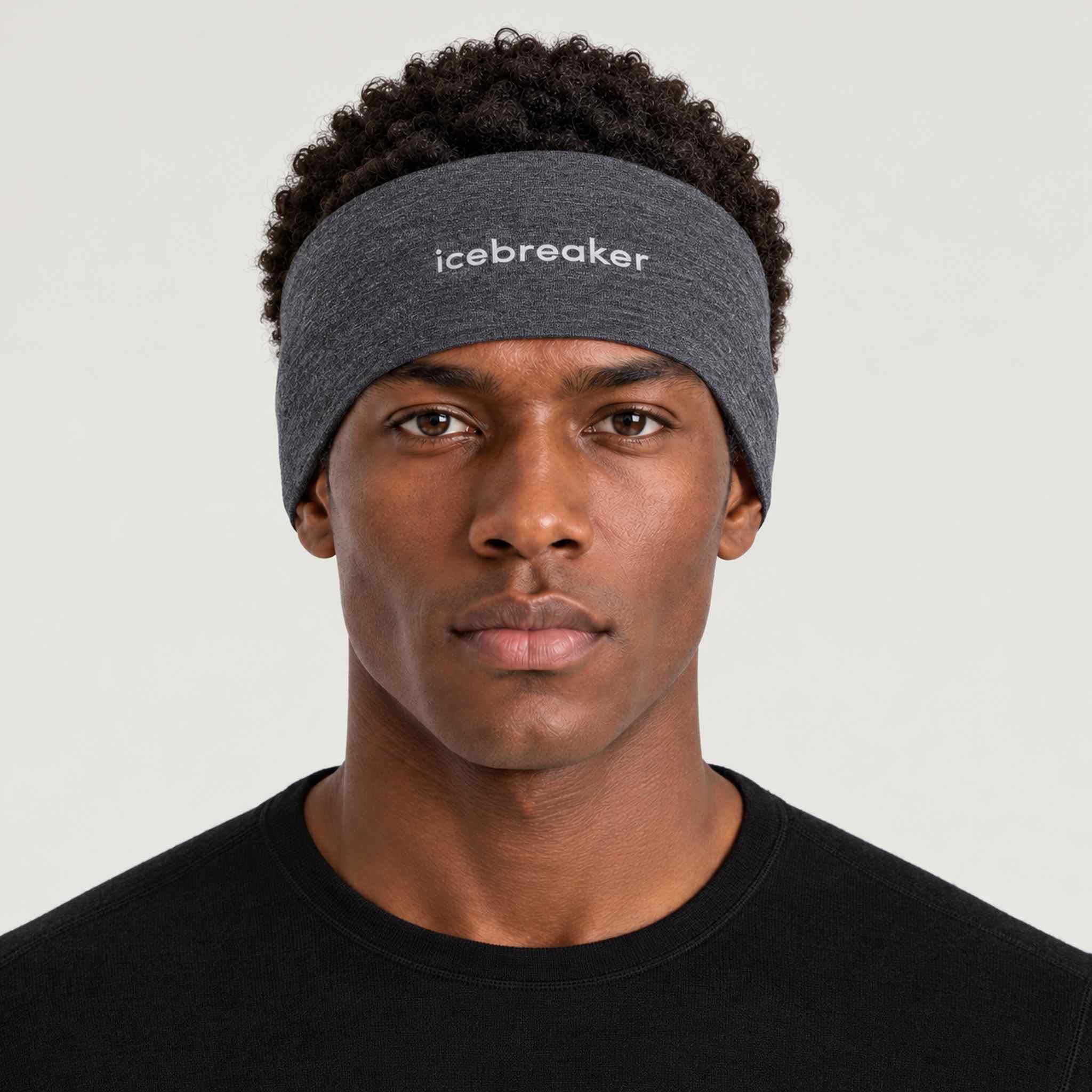 Icebreaker Oasis Headband in Jet Heather – male front