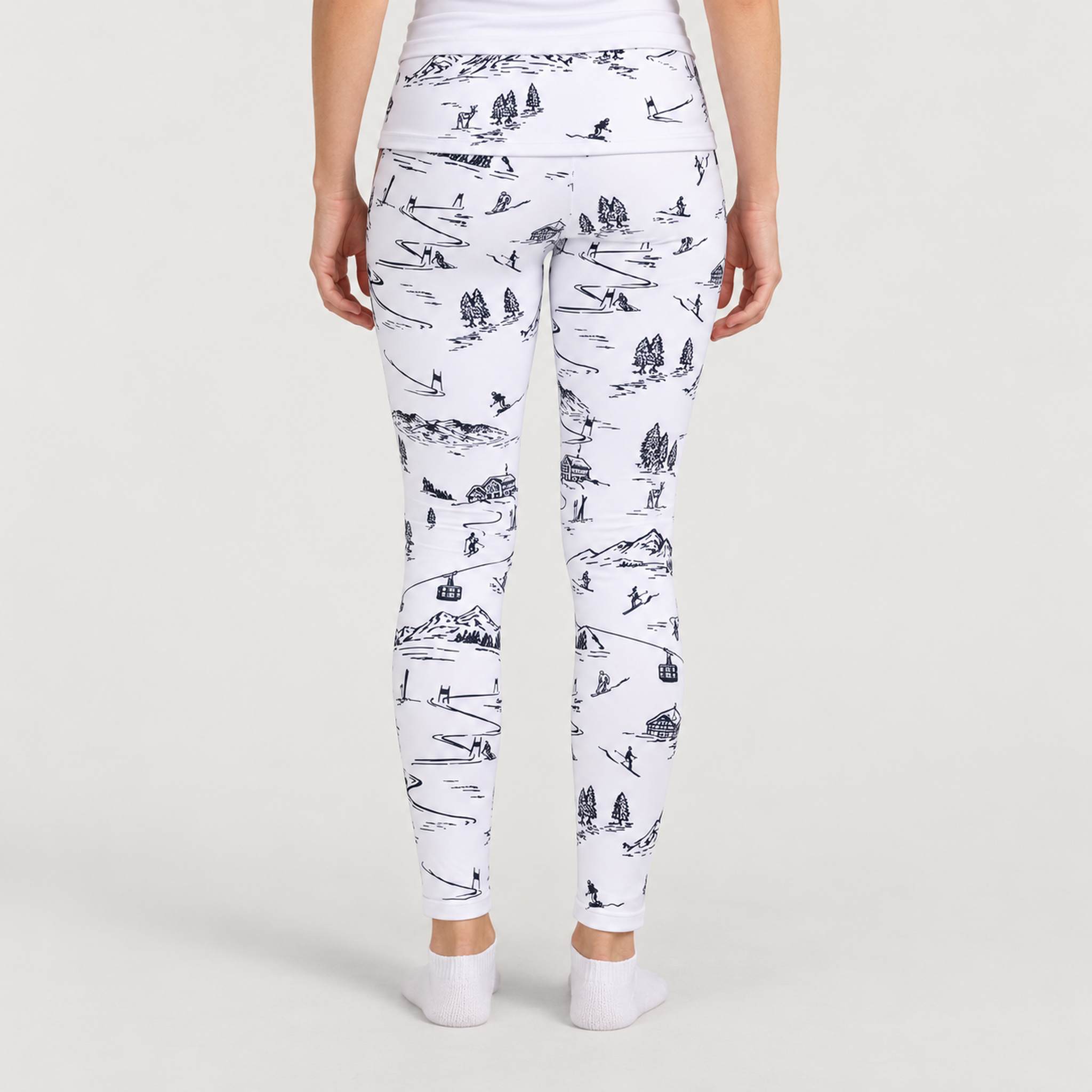 Drifter Leggings in White — 04 model back
