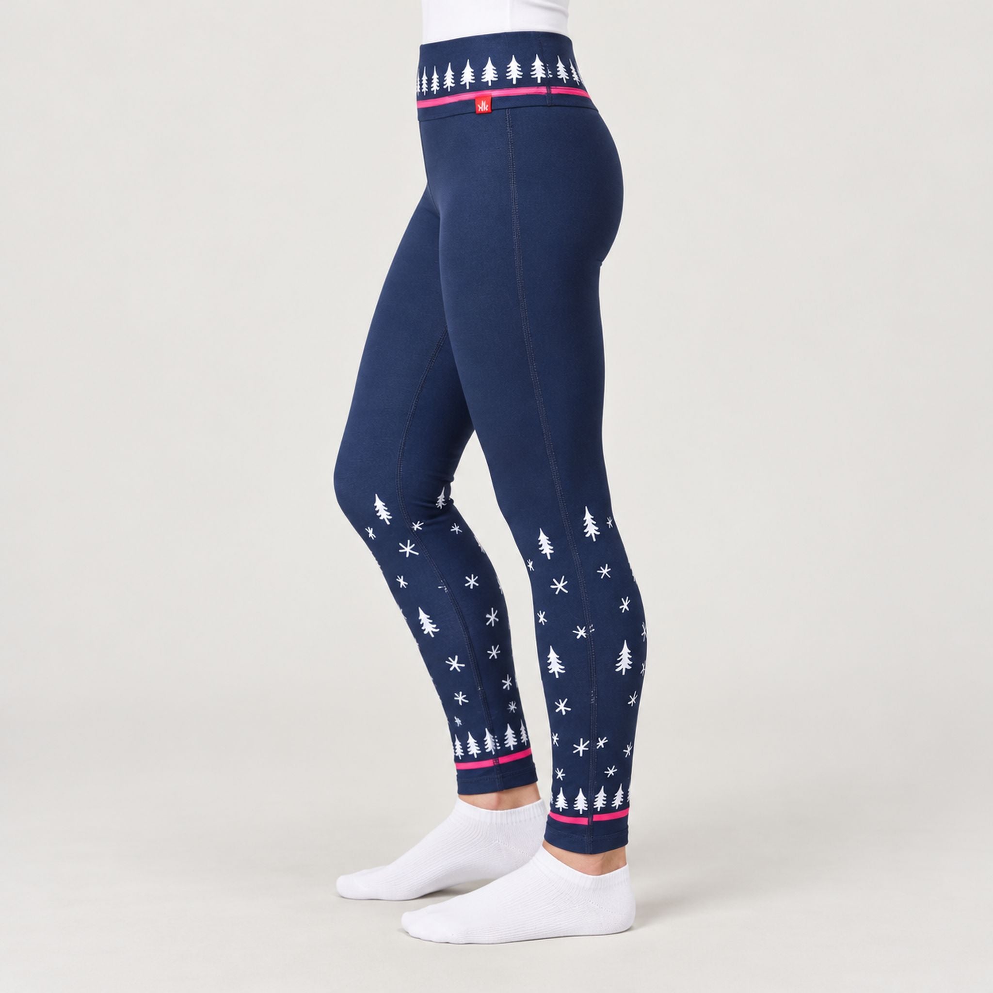 Winter Apres Leggings in Navy in Navy — 05 model side