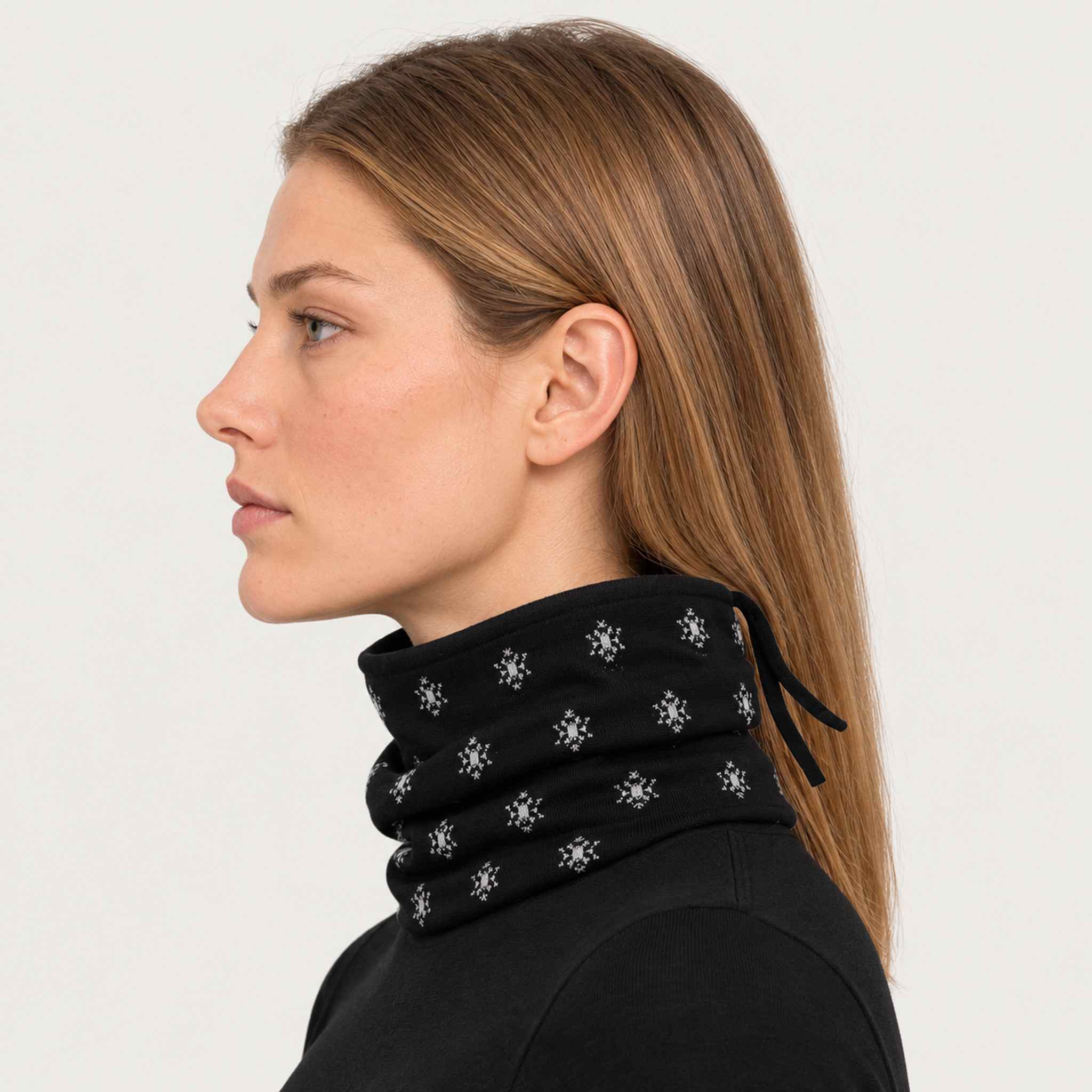 Newland unisex Eluna Neck Gaiter in Black - womens side. AI-generated from supplied artwork.