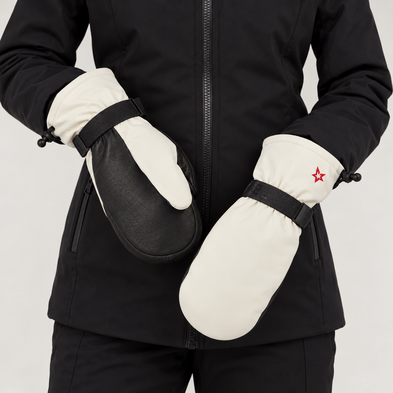 Perfect Moment women Davos Mitts in Snow White – woman outer view