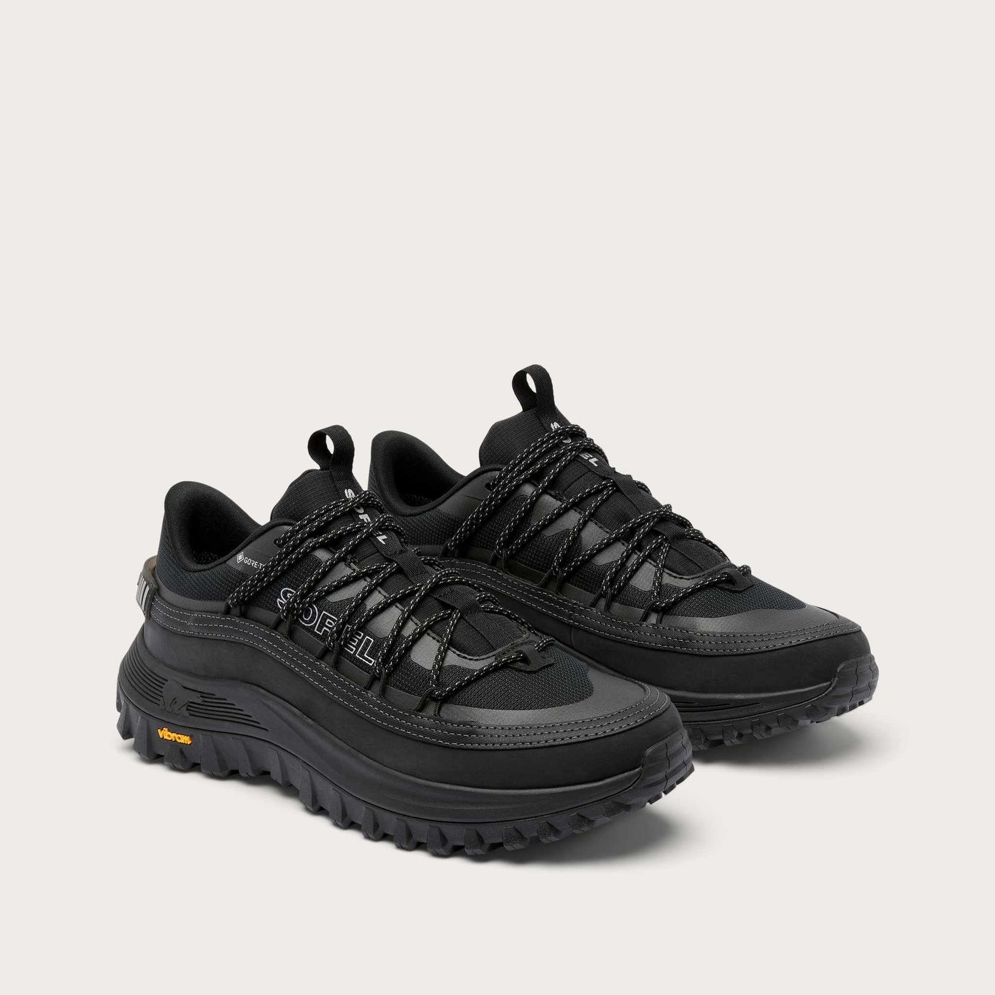 Sorel Callsign Horizon Low Snow Boot in Black, official front pair view.
