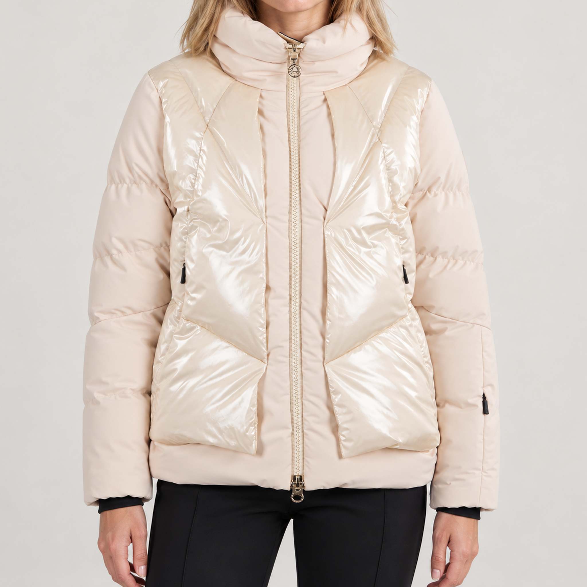 Sportalm women's agios ski jacket in champagne – model front
